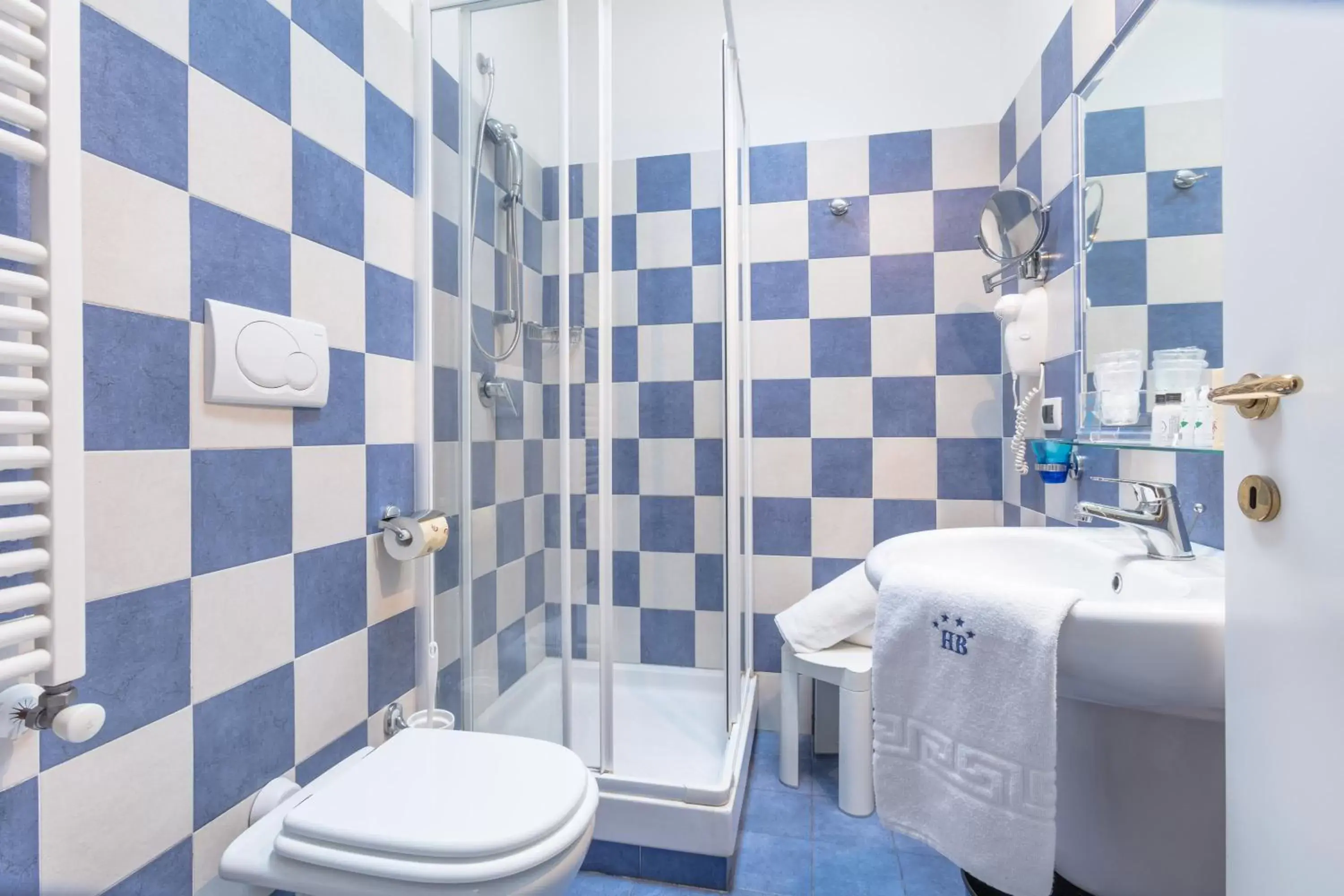 Day, Bathroom in Hotel Borgo Del Mare