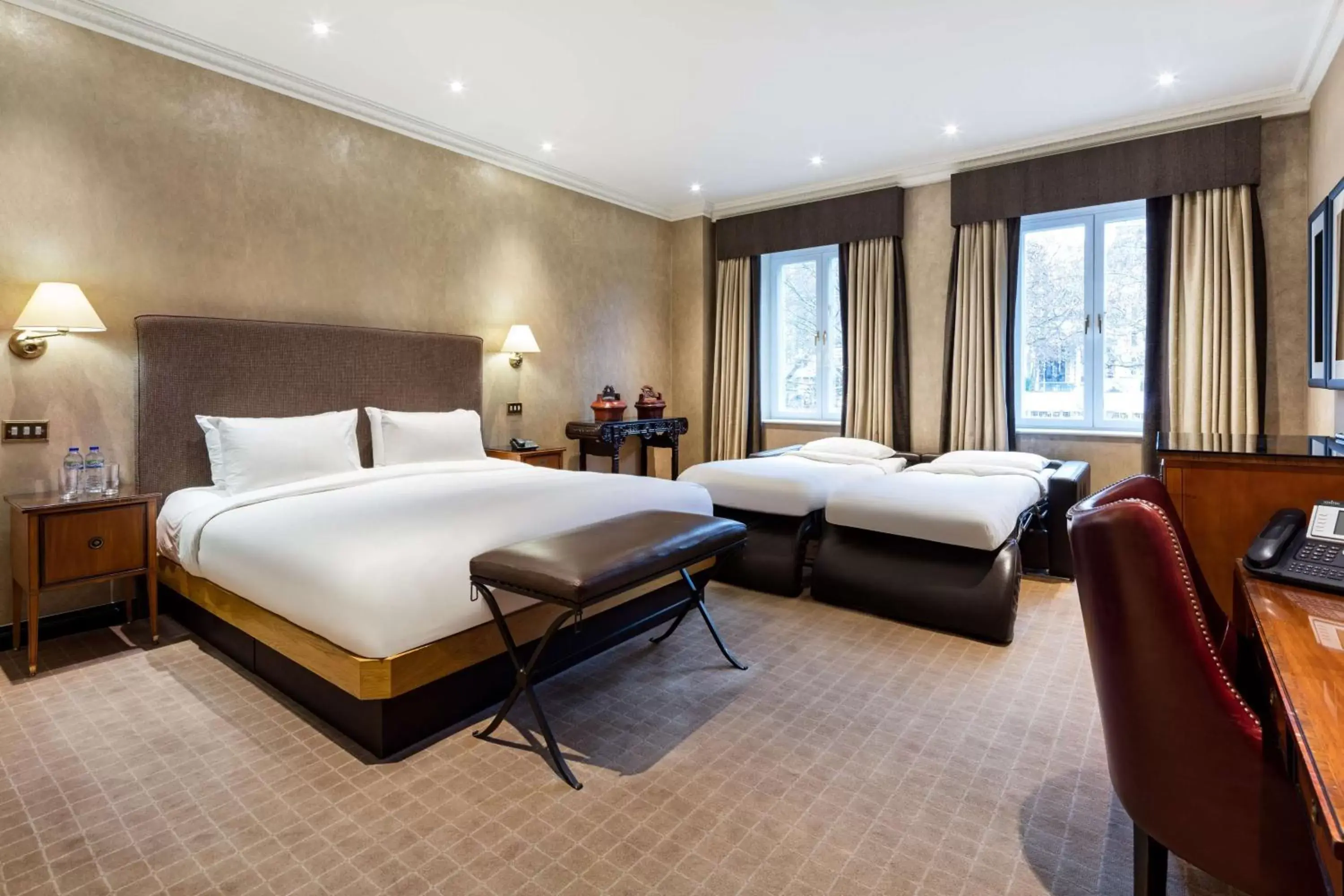 Studio Suite - single occupancy in Radisson Blu Hotel, London Leicester Square Studio Suite - single occupancy in Radisson Blu Hotel, London Leicester Square