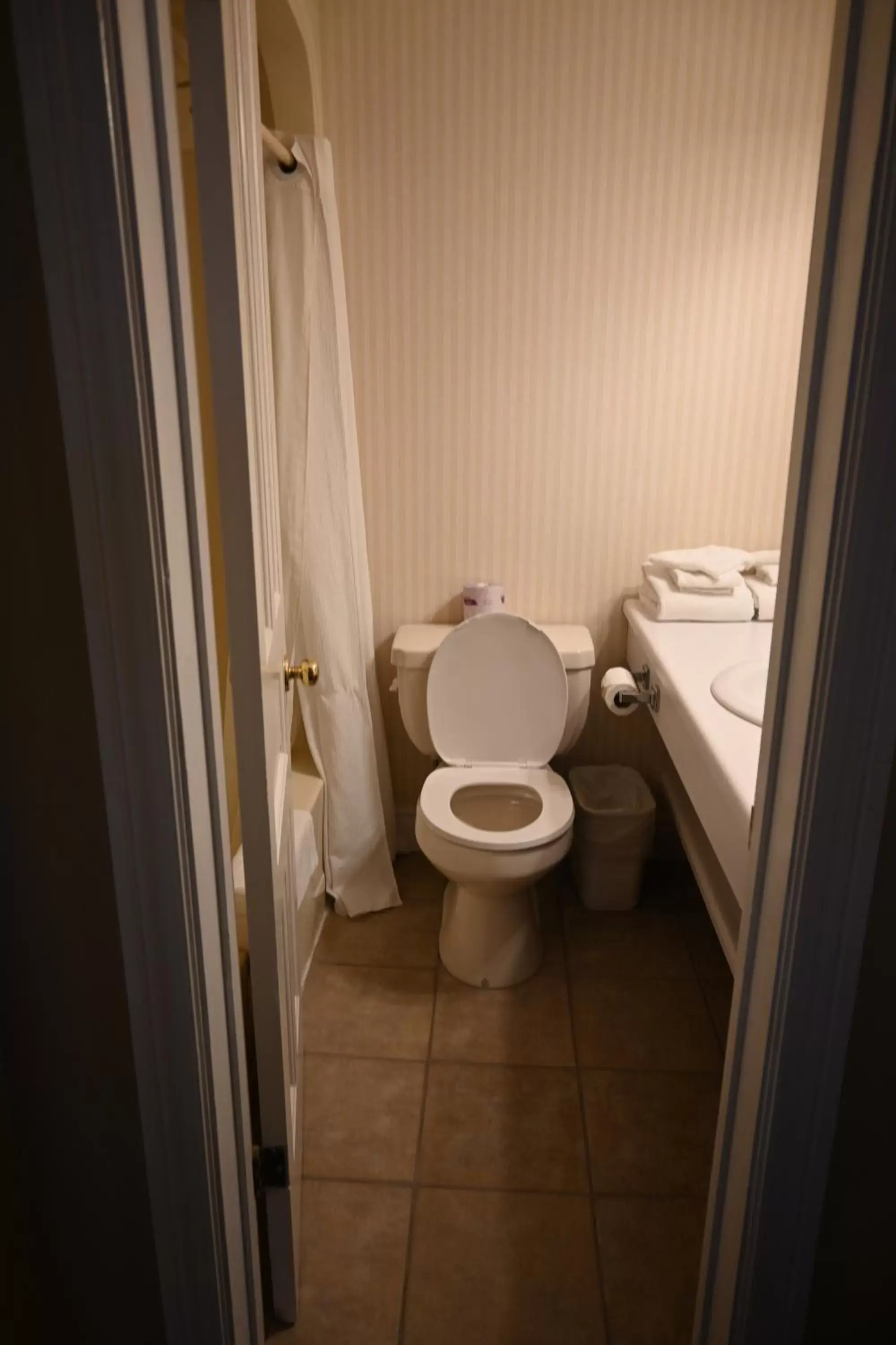 Bathroom in The Gananoque Inn & Spa