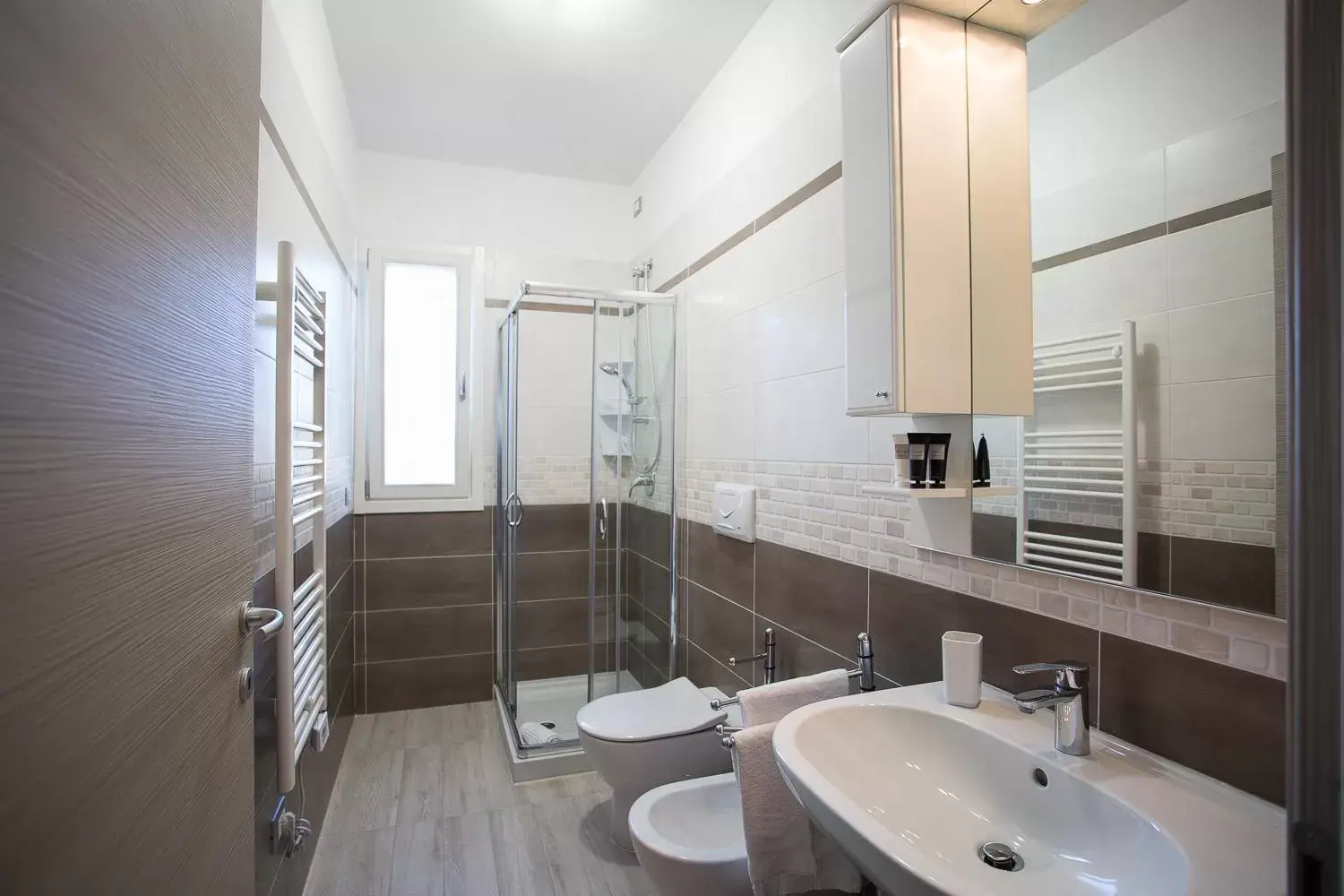 Shower, Bathroom in Residence Mar Mediterraneo