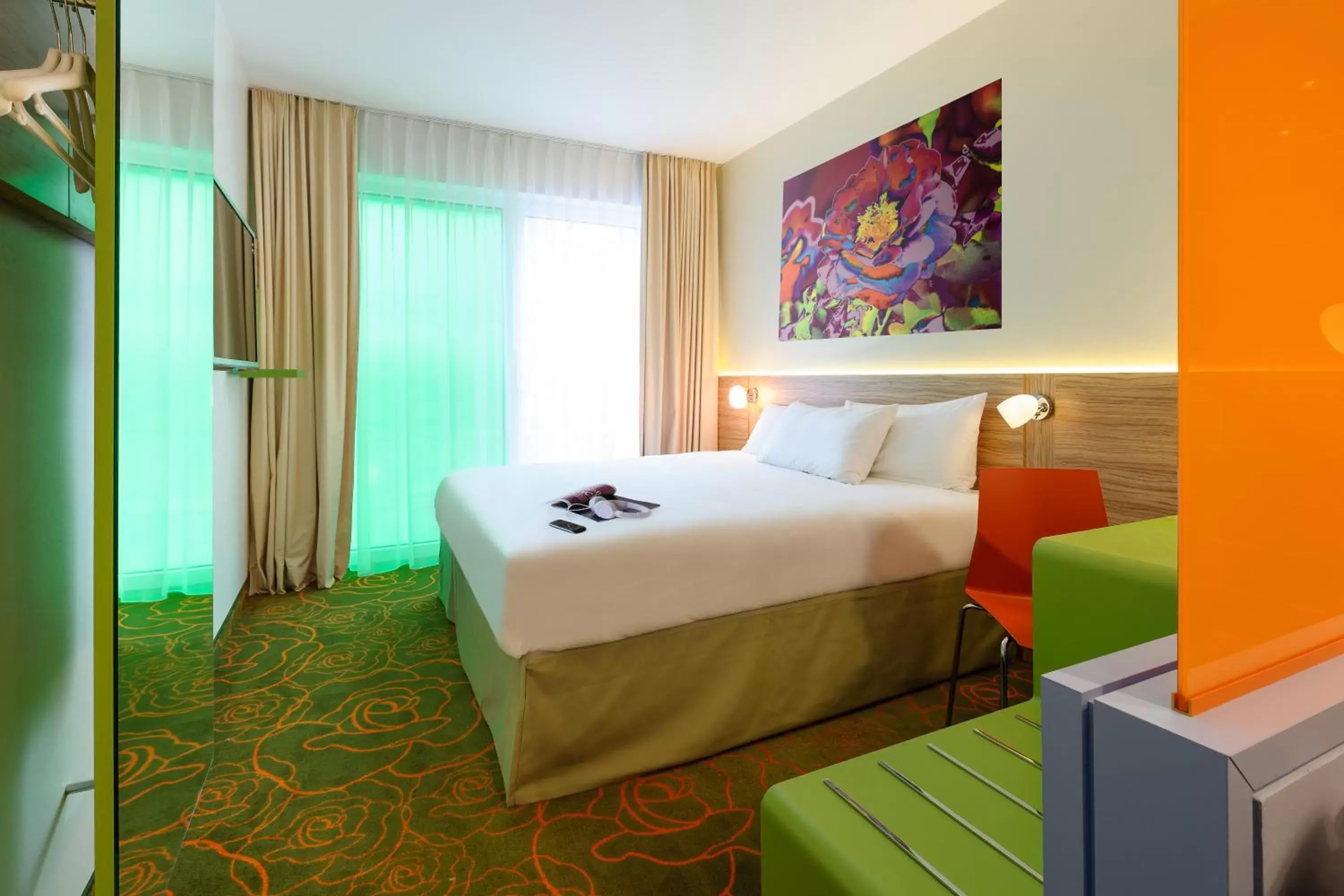 Bedroom, Bed in Ibis Styles Hildesheim Bedroom, Bed in Ibis Styles Hildesheim