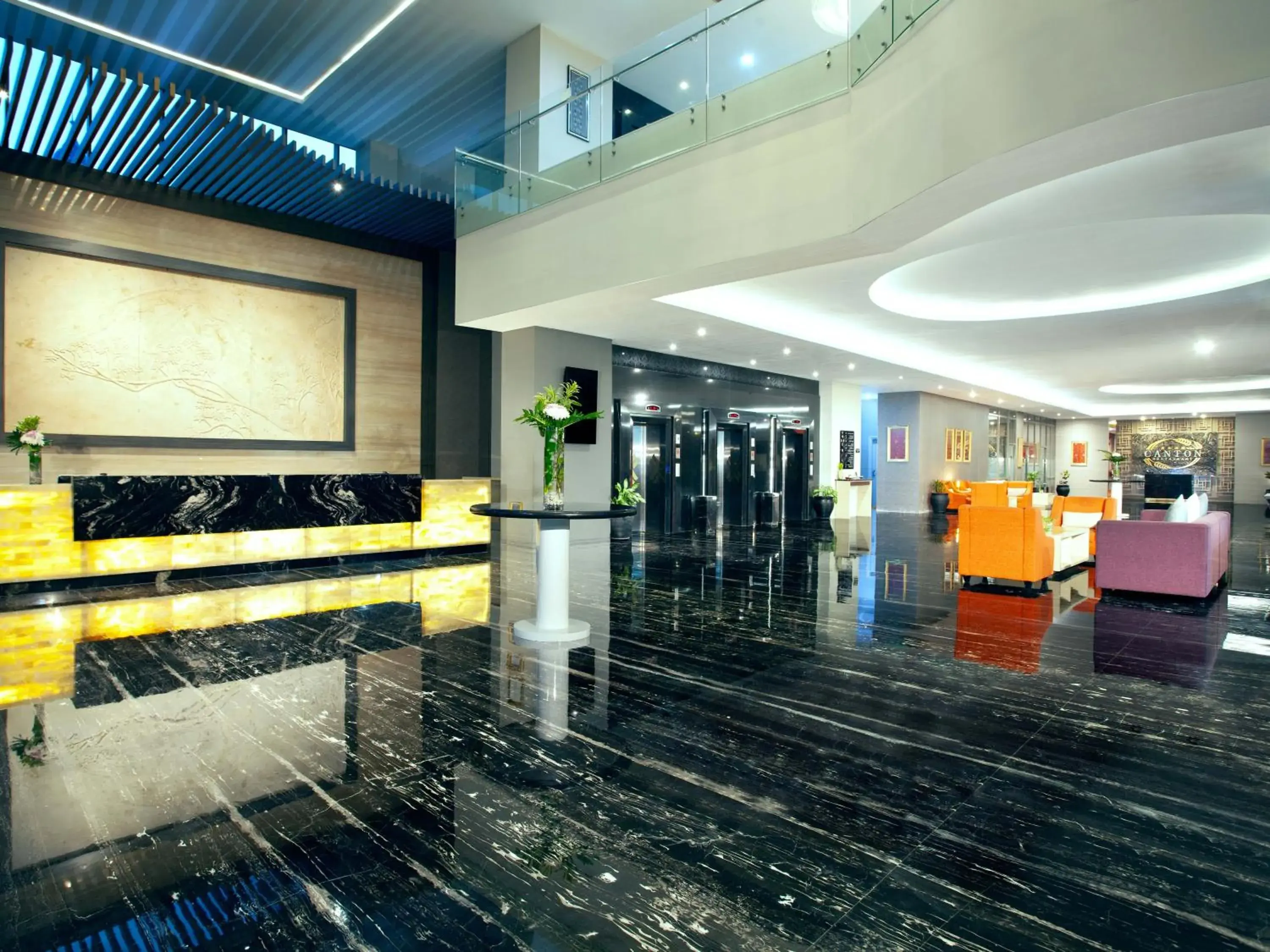 Lobby or reception in Platinum Hotel & Convention Hall Balikpapan