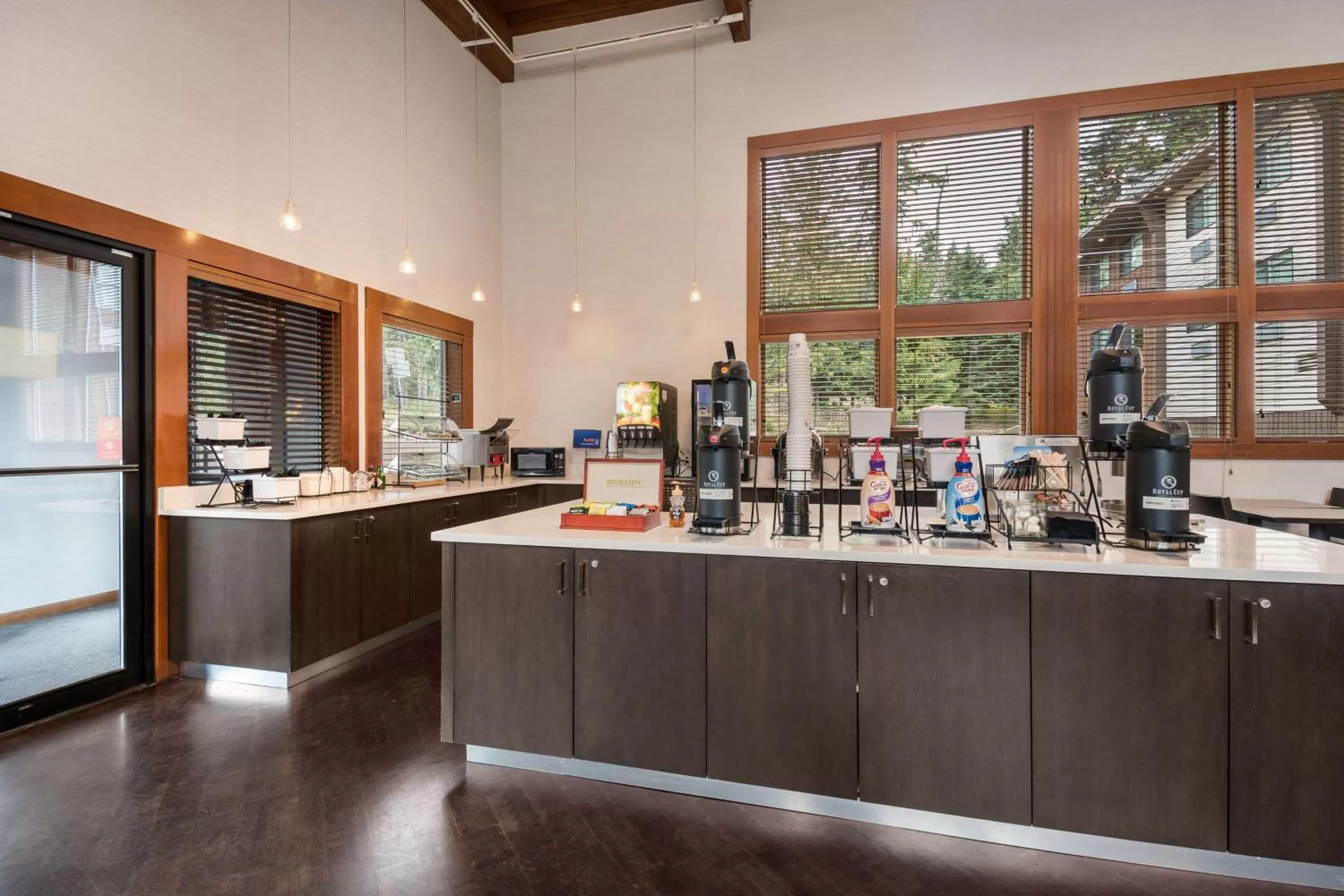 Restaurant/places to eat in Best Western Mt. Hood Inn