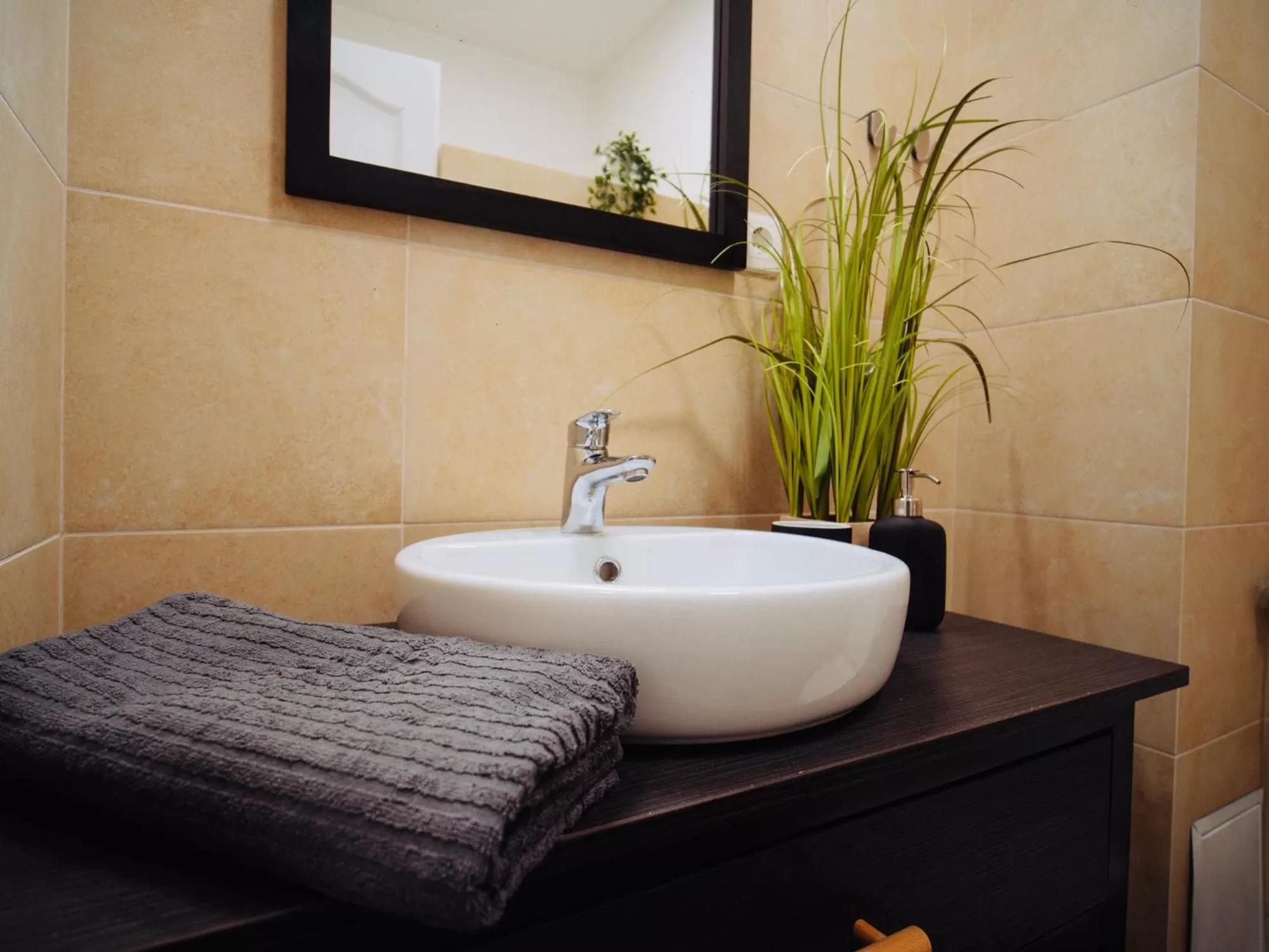Bathroom in Zakarias Apartments