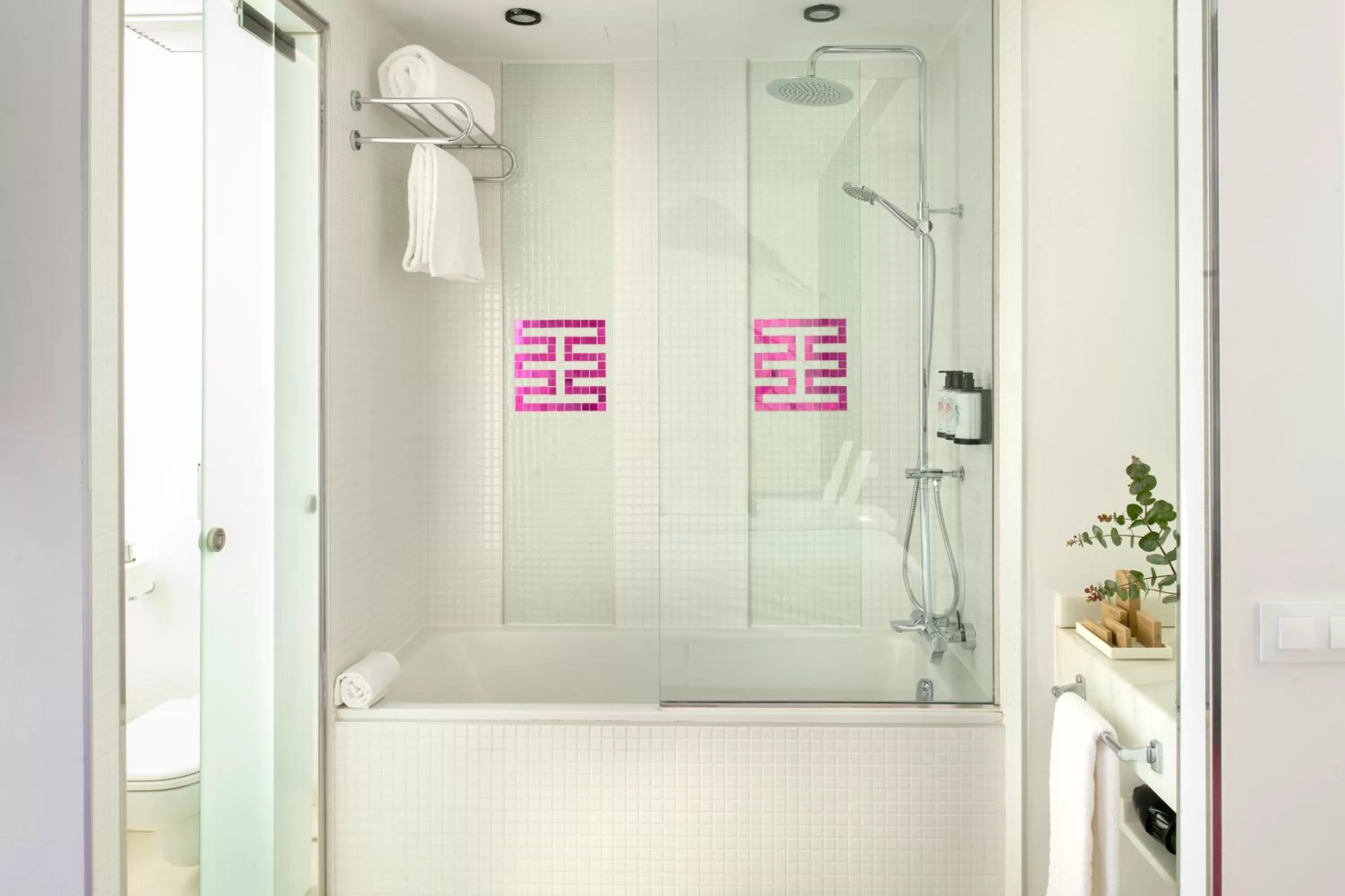 Bathroom in Allegro Barcelona