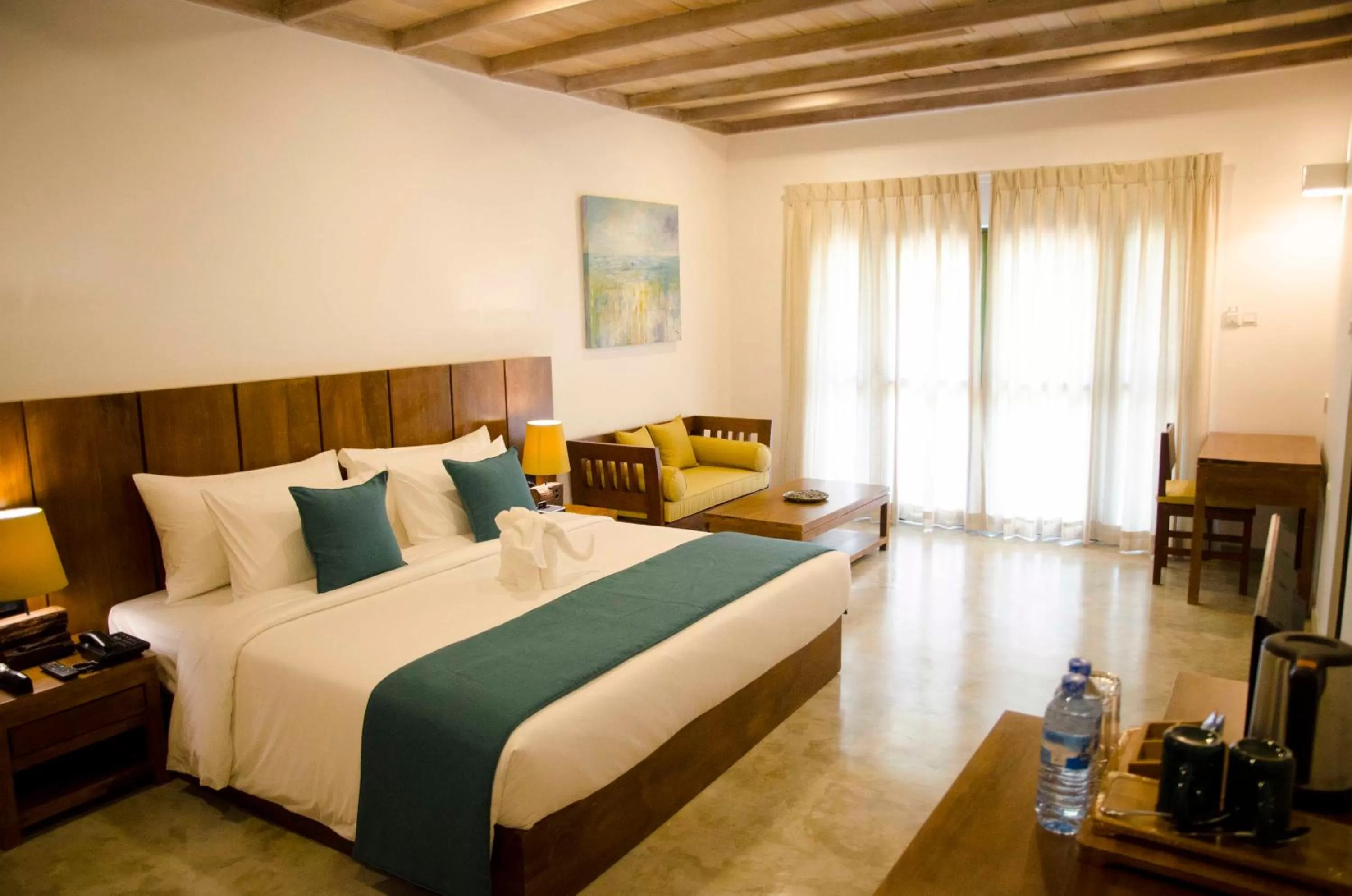 Bedroom, Bed in Regenta Arie Lagoon Negombo