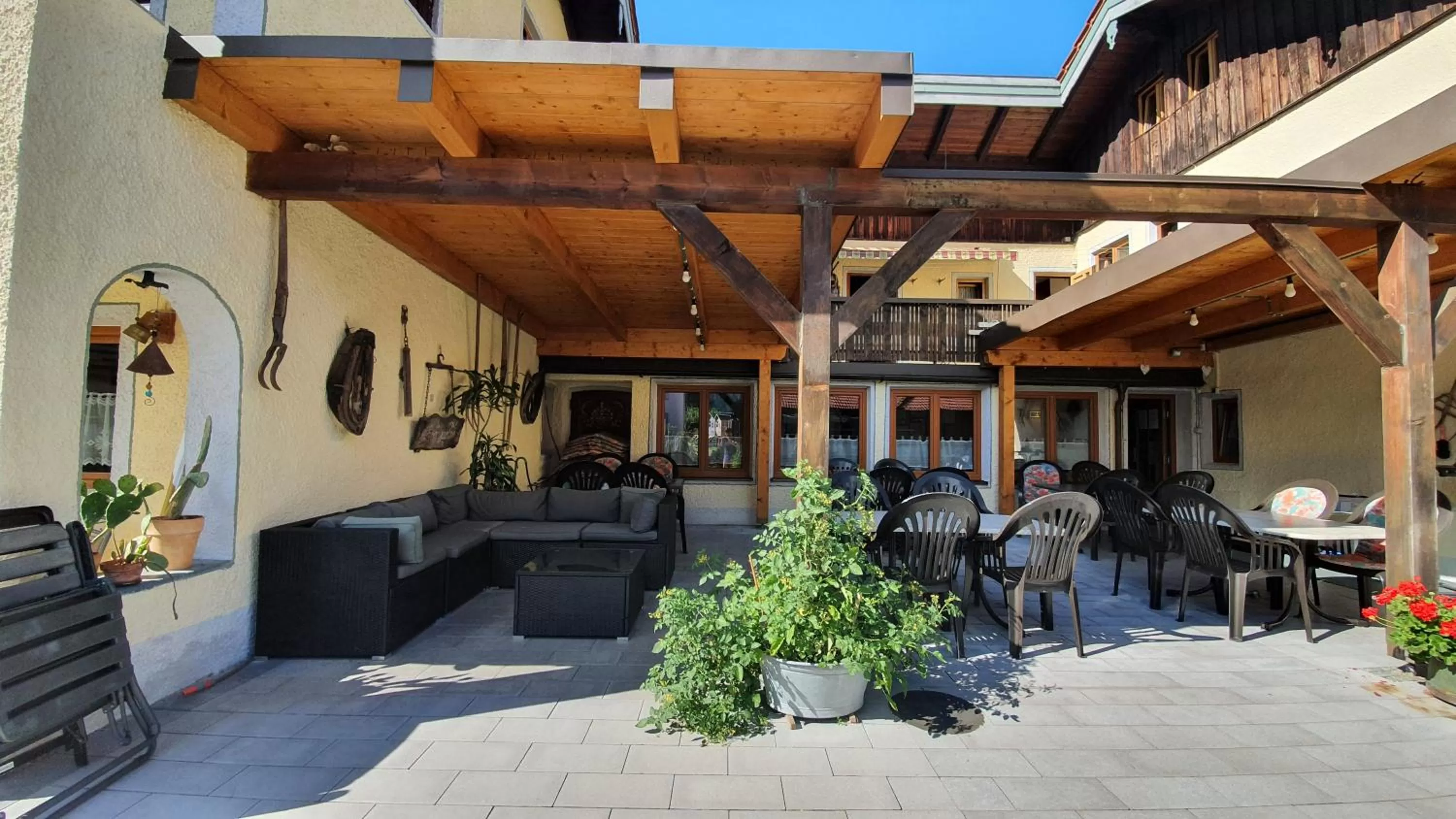 Property building in Gästehaus Inzeller Hof