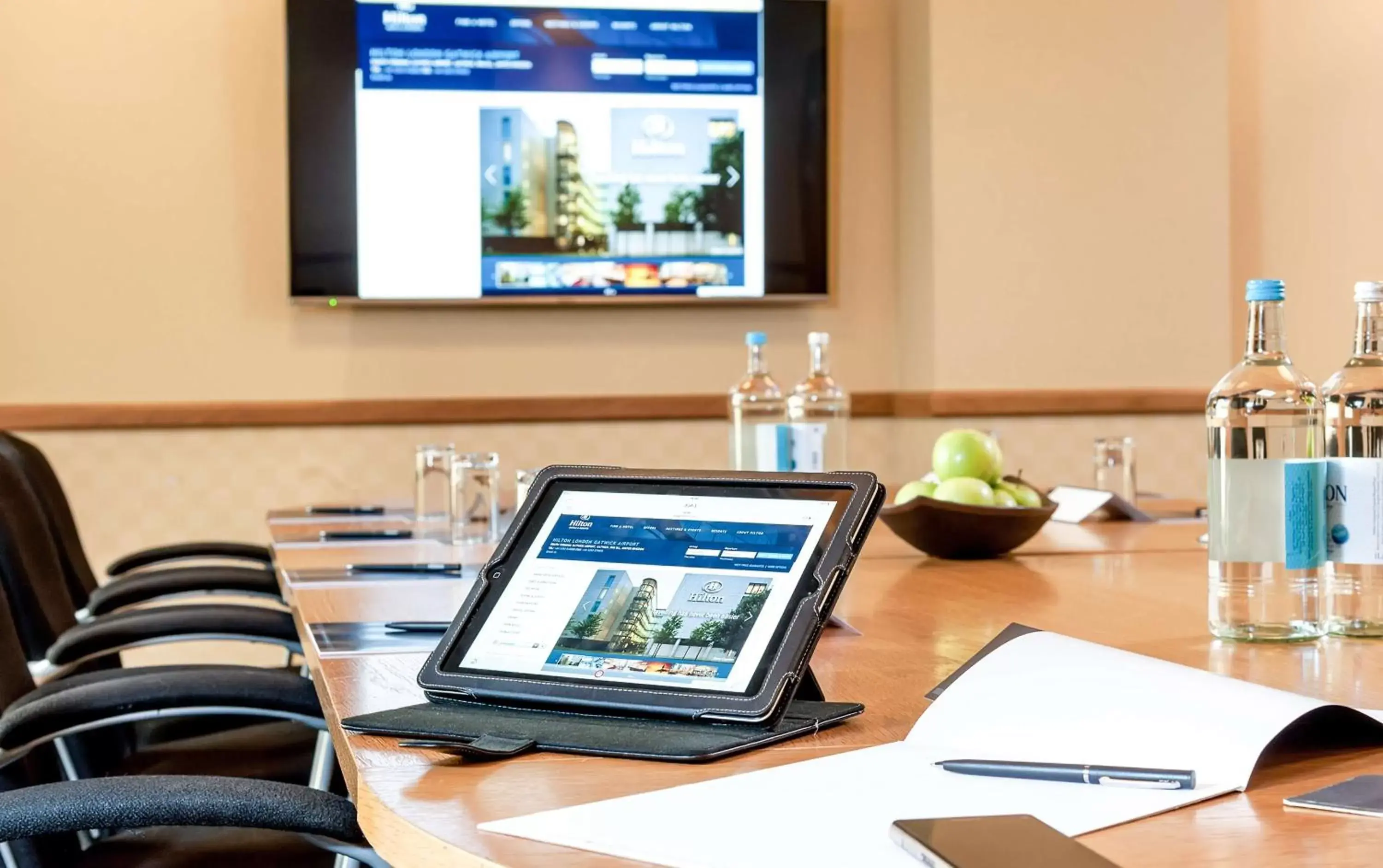 Meeting/conference room, Business Area/Conference Room in Hilton London Gatwick Airport