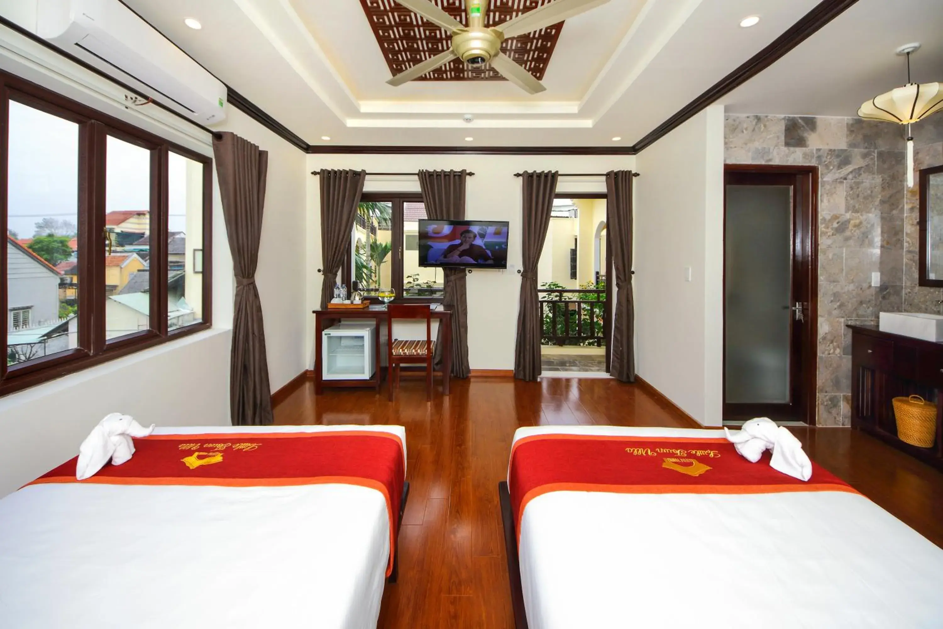 Restaurant/places to eat, Bed in Little Town Villa Restaurant/places to eat, Bed in Little Town Villa