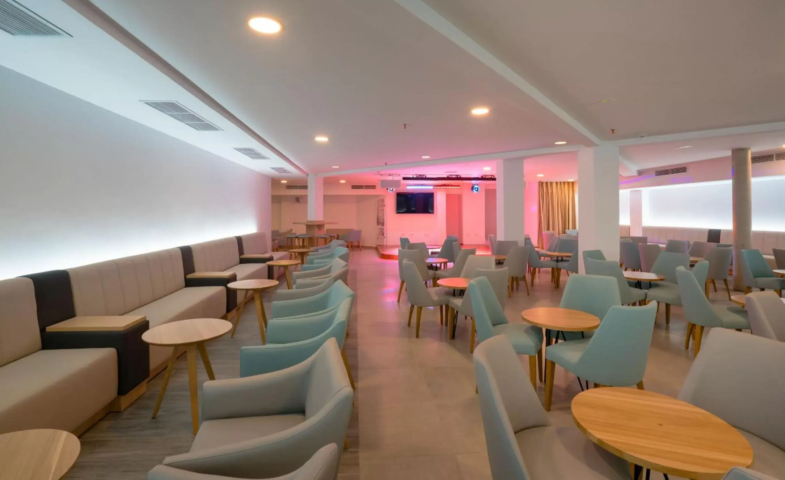 Lounge or bar in Relaxia Lanzaplaya