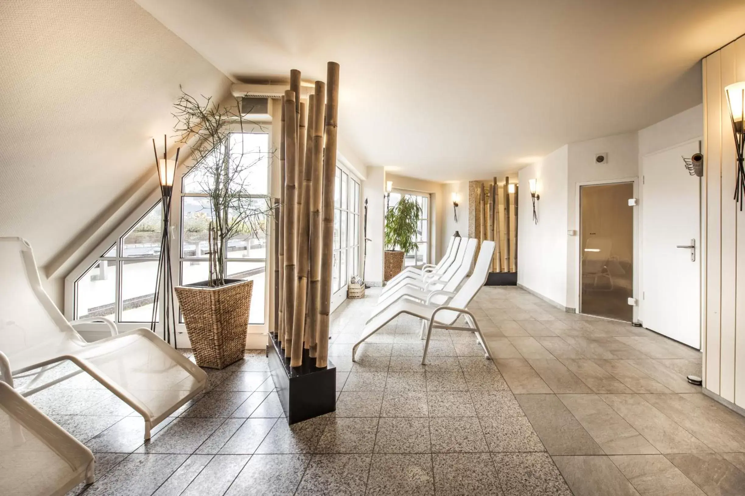 Sauna, Seating Area in Sunderland Hotel