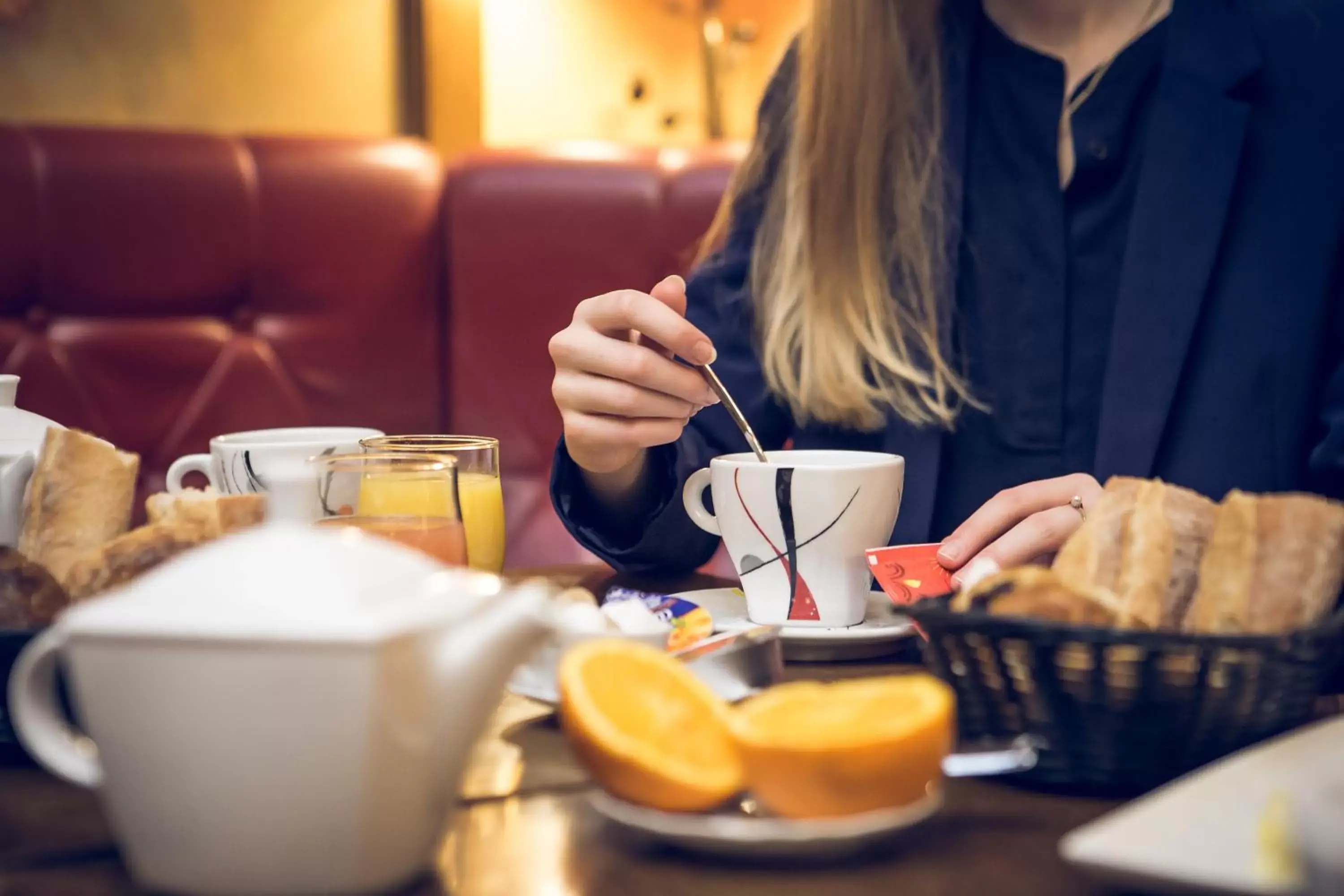 Breakfast in Hotel De La Paix