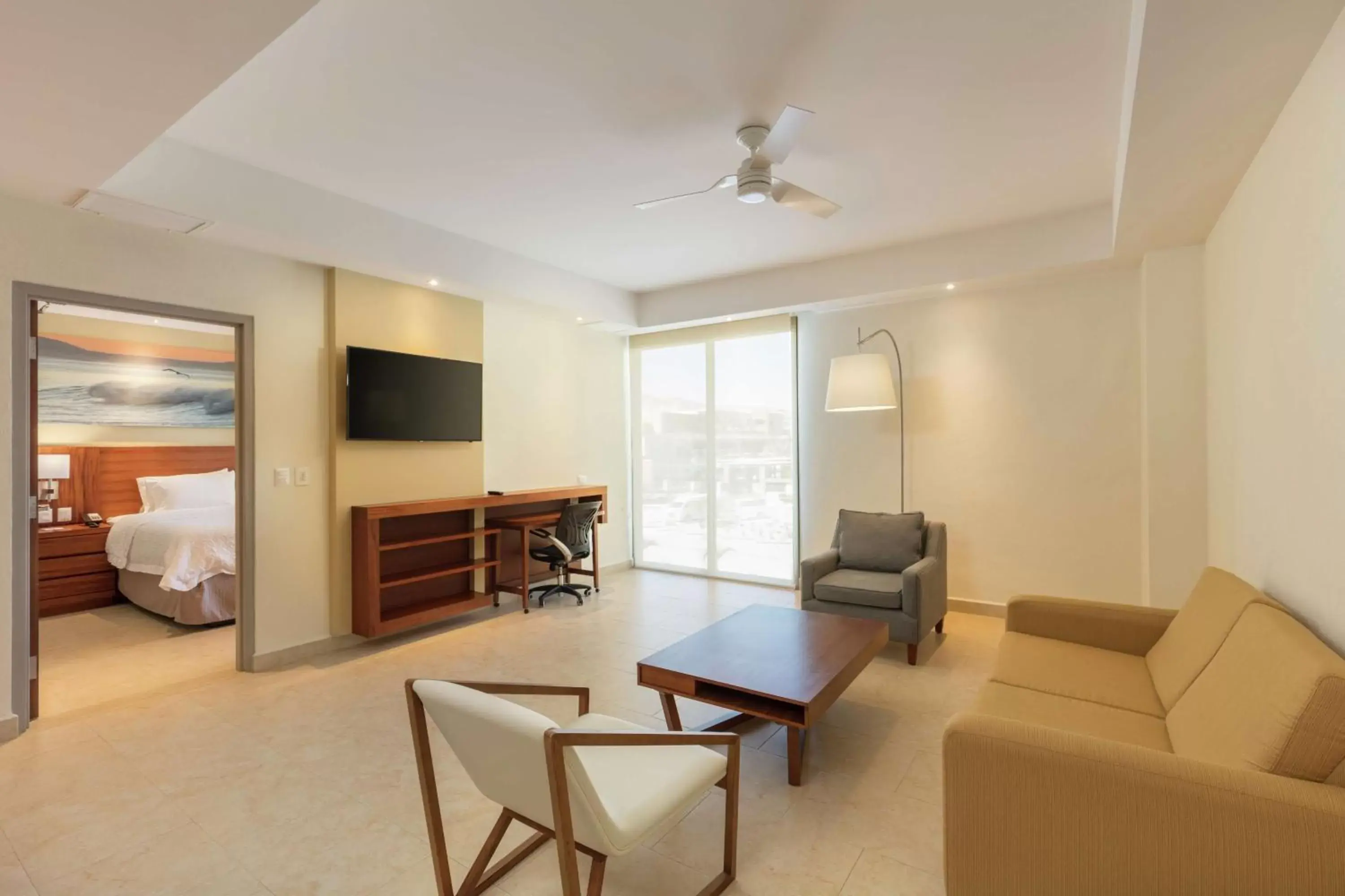 Bedroom, Seating Area in Hampton Inn & Suites by Hilton Los Cabos