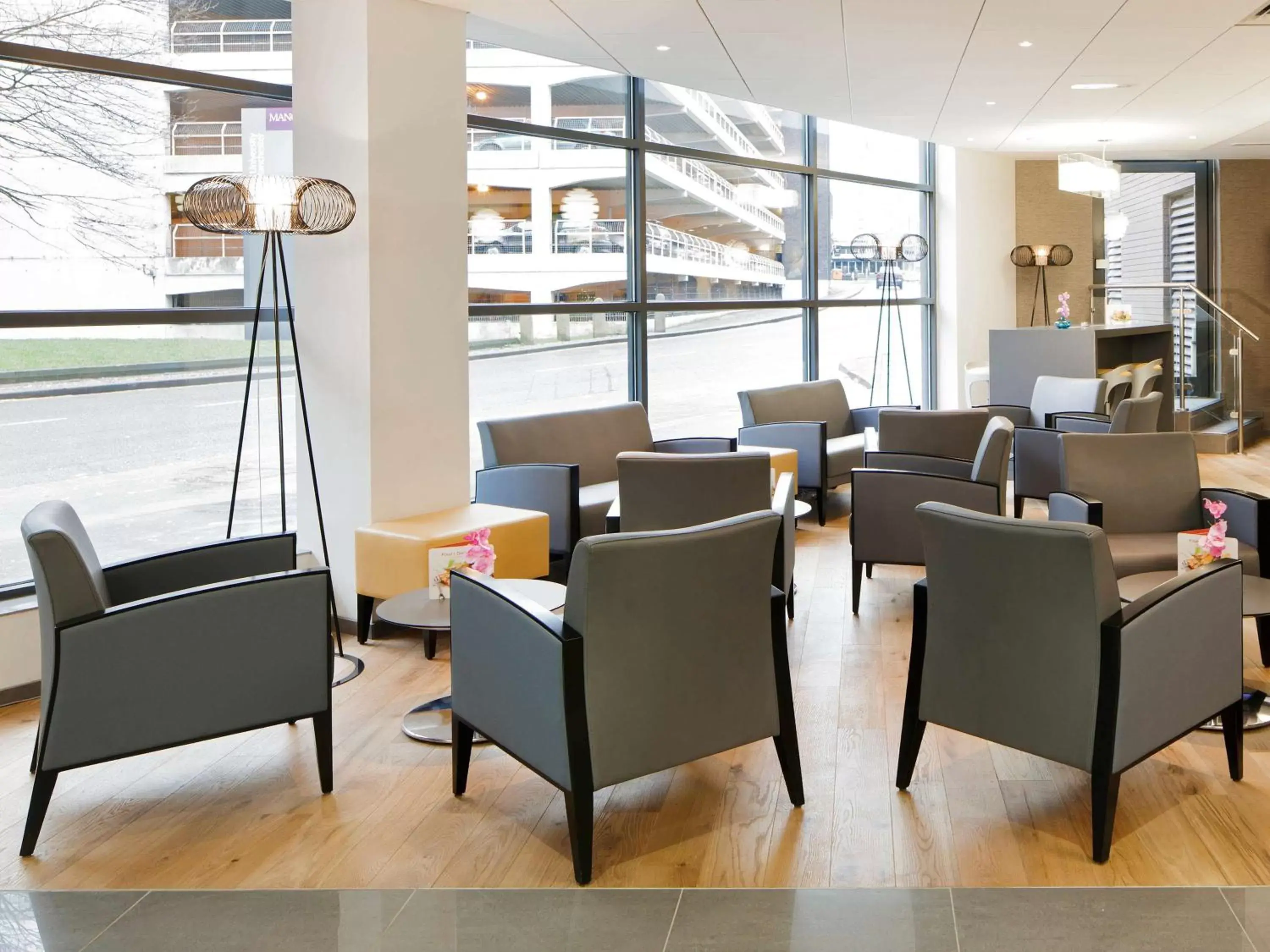 Lounge or bar in ibis Manchester Centre Princess Street