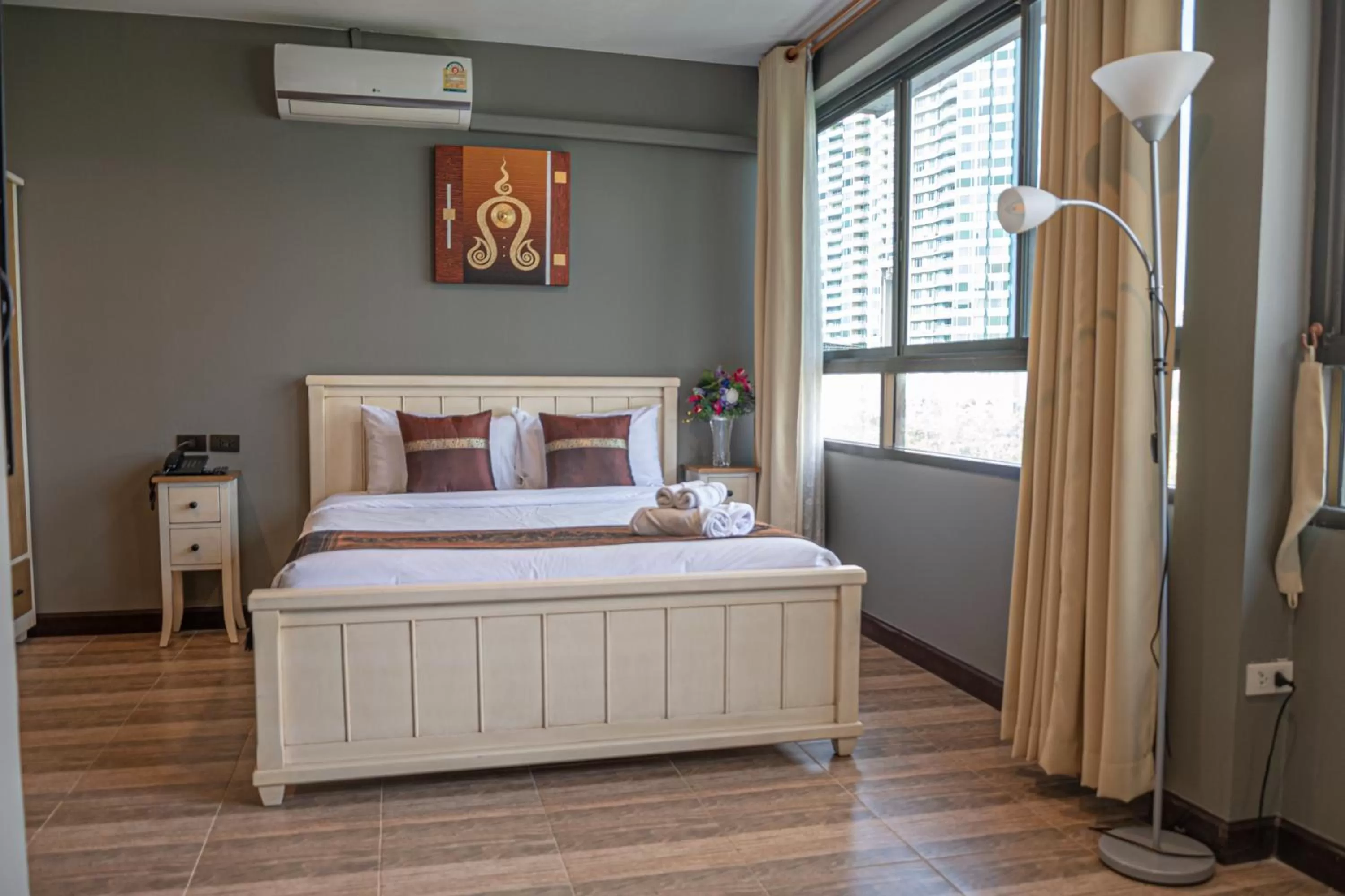 Bedroom, Bed in Anandpura Riverside Hotel