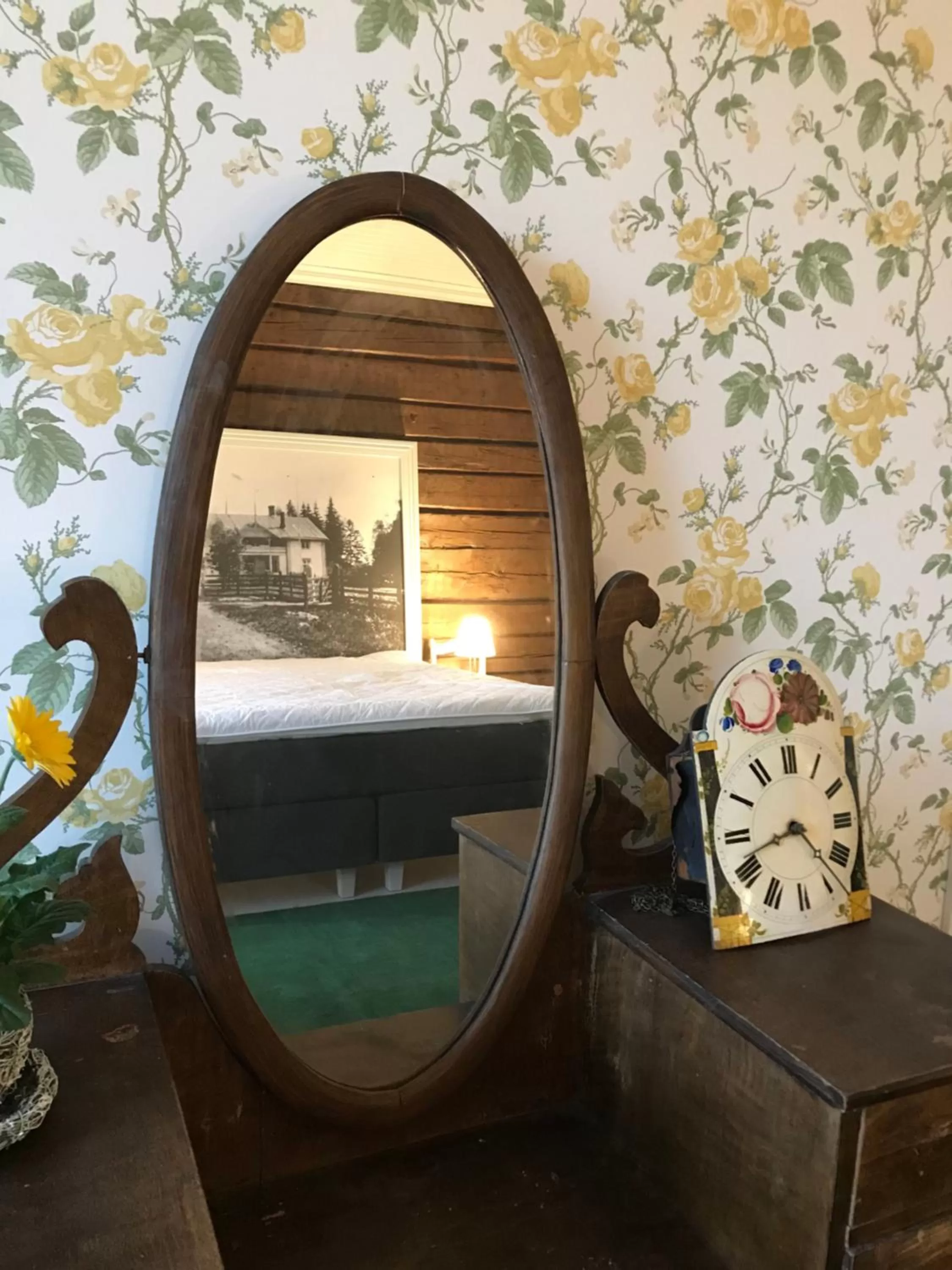 Bed in Vanha pappila Hetki Oy