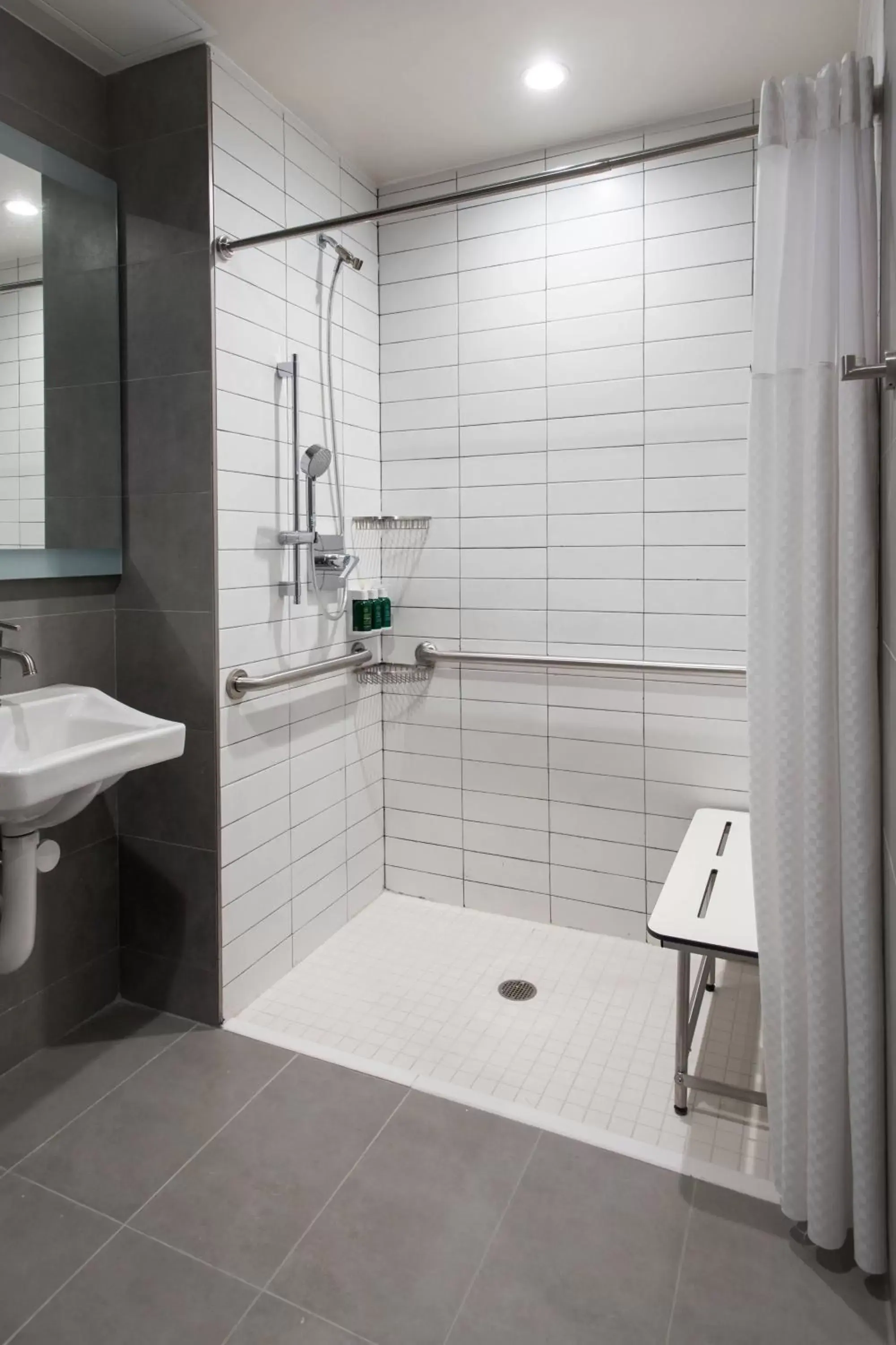 Bathroom in TownePlace Suites by Marriott New York Long Island City