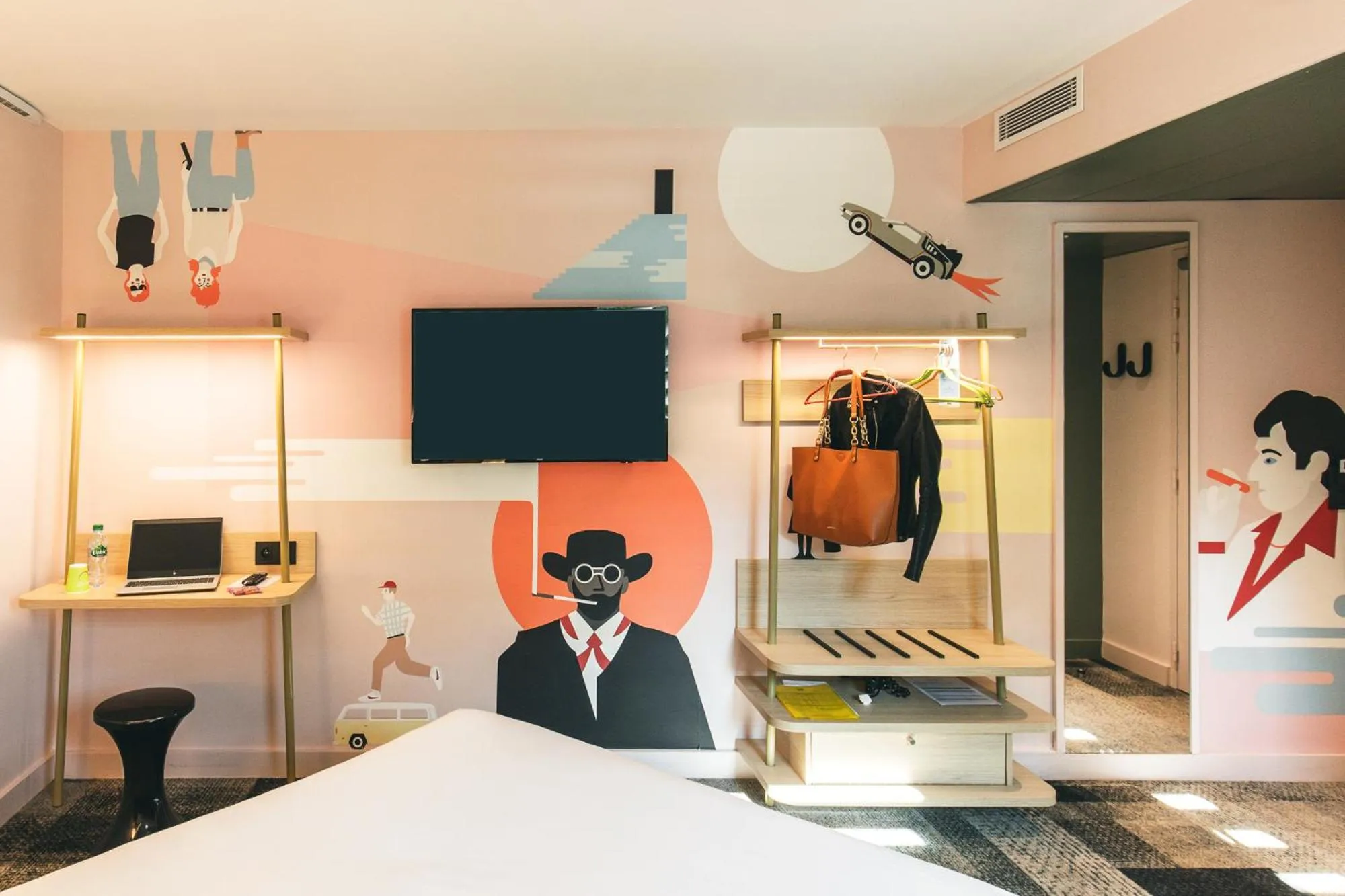 Decorative detail in ibis Styles Lyon Centre Confluence