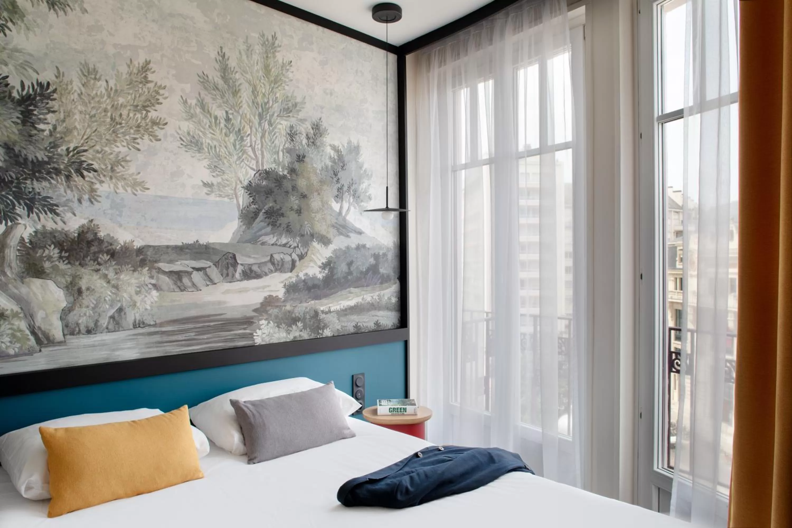 Bedroom, Bed in ibis Styles Dijon Central