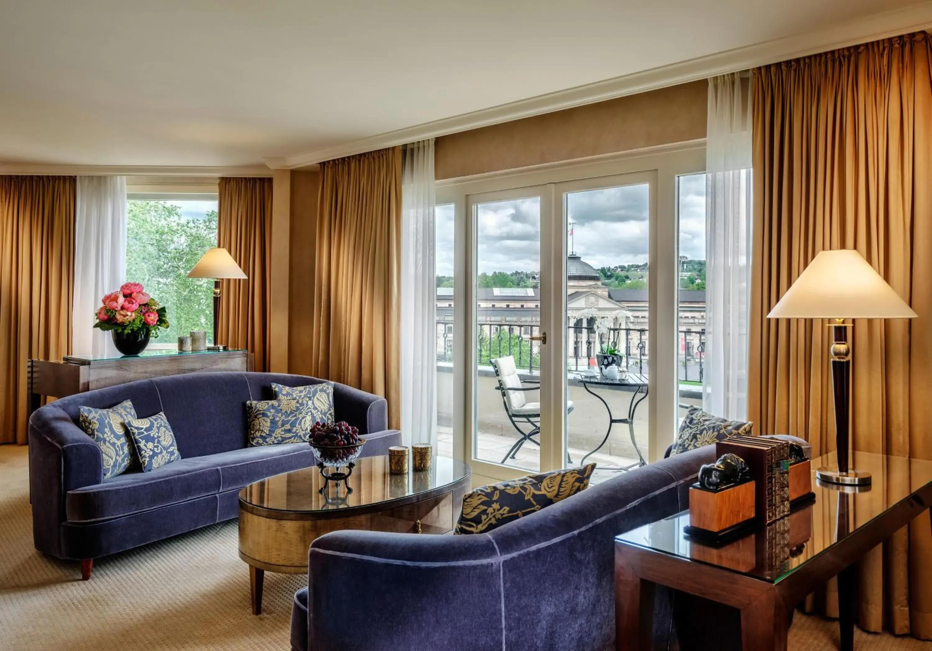 Living room, Seating Area in Hotel Nassauer Hof