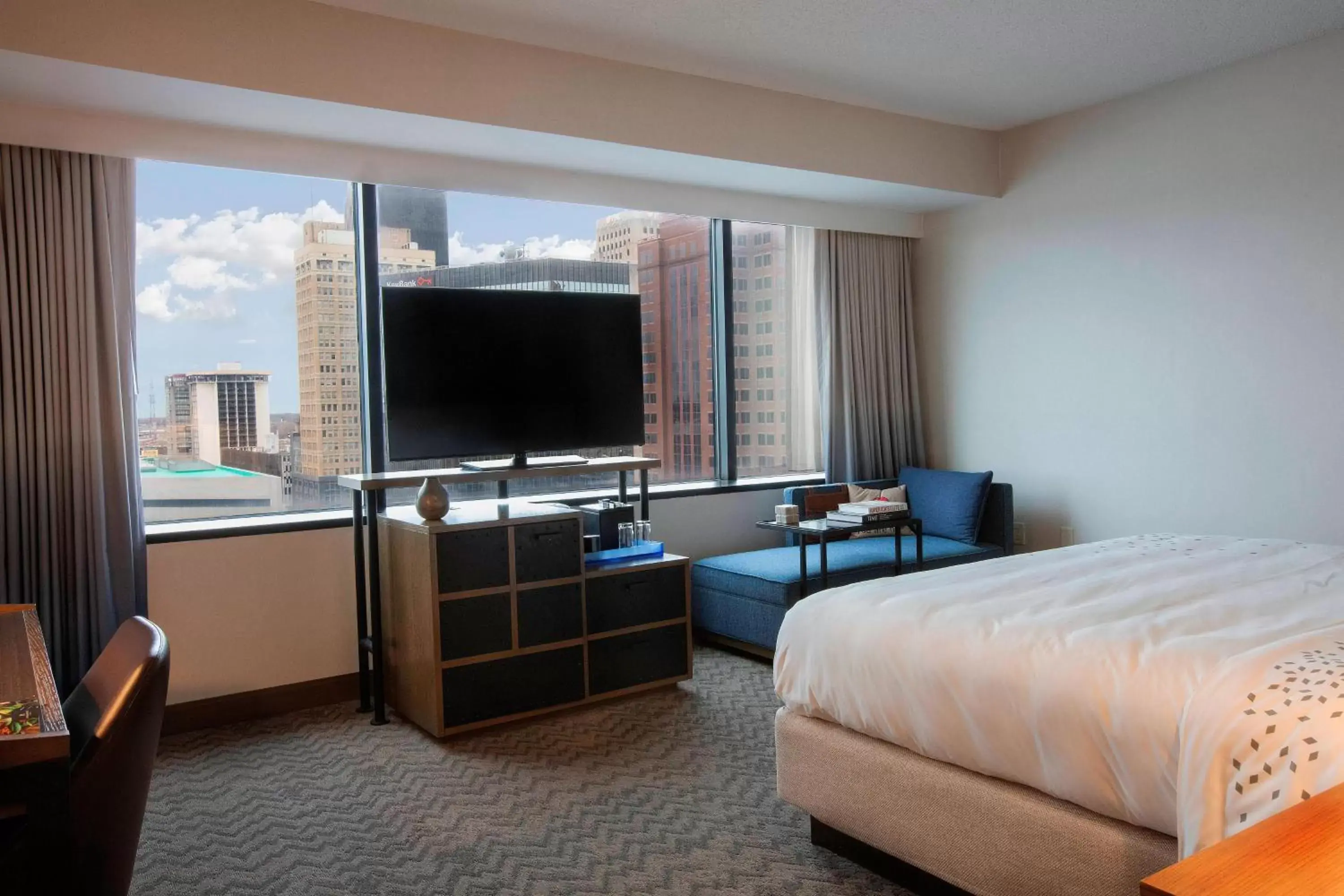 Photo of the whole room, TV/Entertainment Center in Renaissance Toledo Downtown Hotel