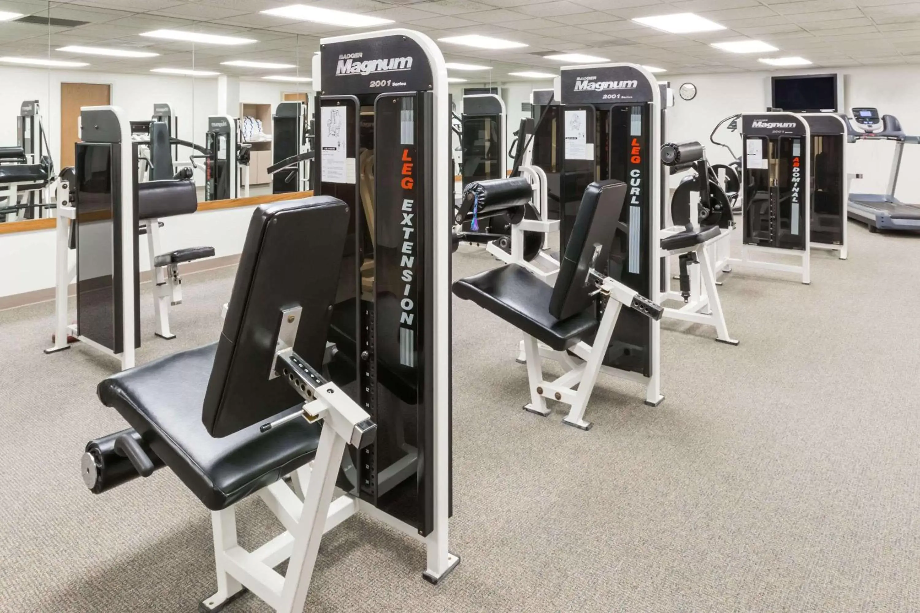 Fitness centre/facilities, Fitness Center/Facilities in Baymont by Wyndham Des Moines Airport