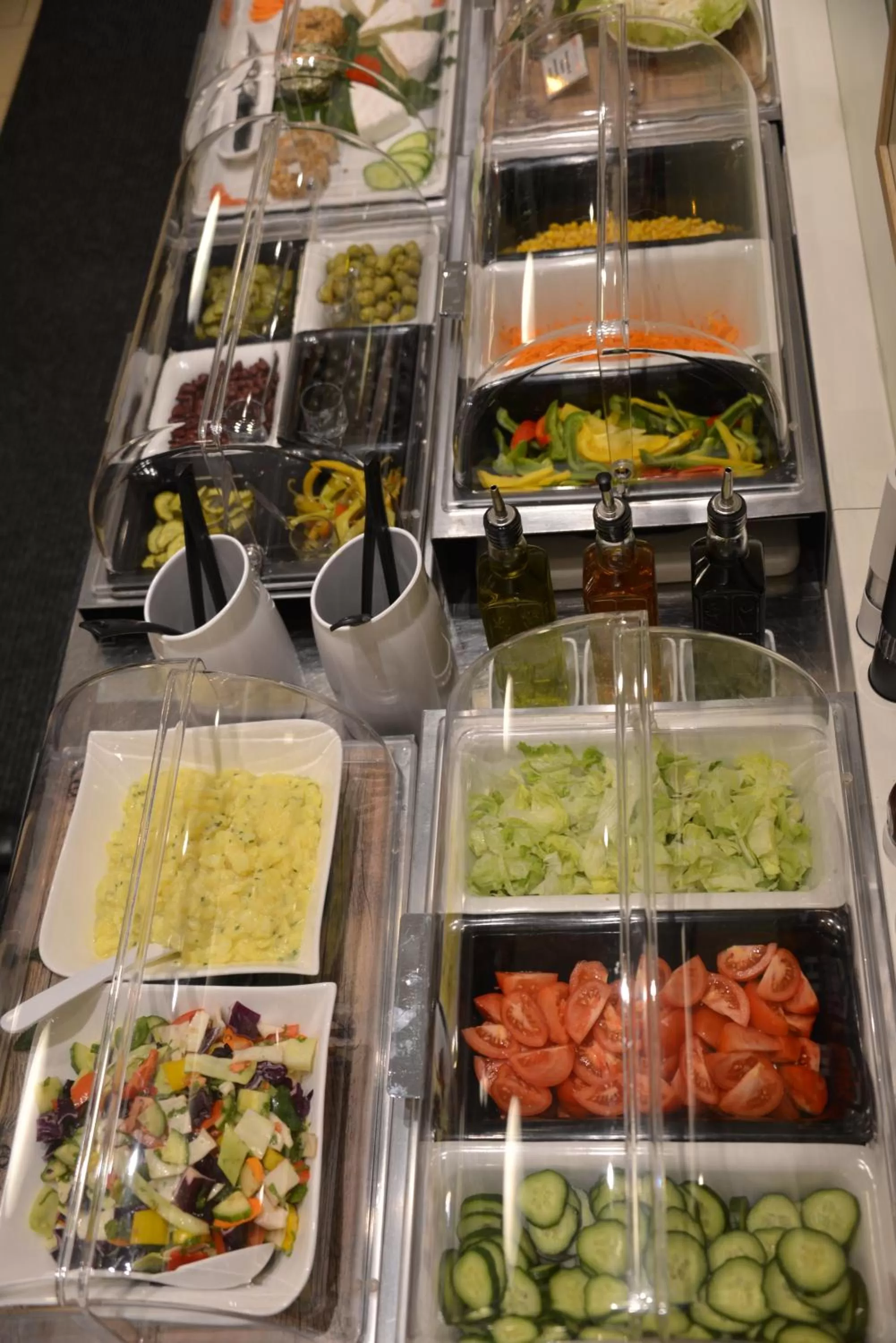 Buffet breakfast in Arthotel Munich