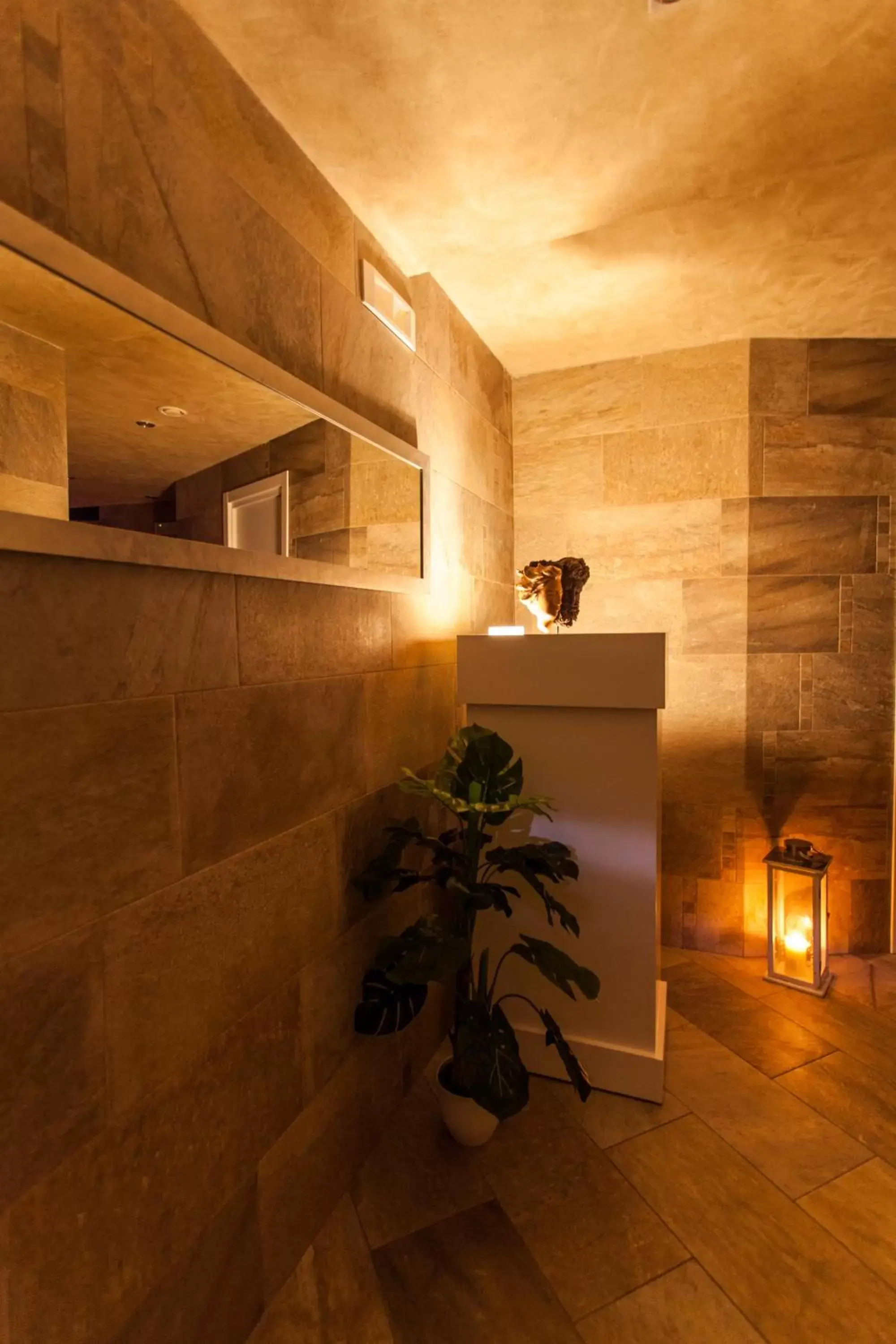 Spa and wellness centre/facilities, Bathroom in Hotel Costazzurra Museum & Spa