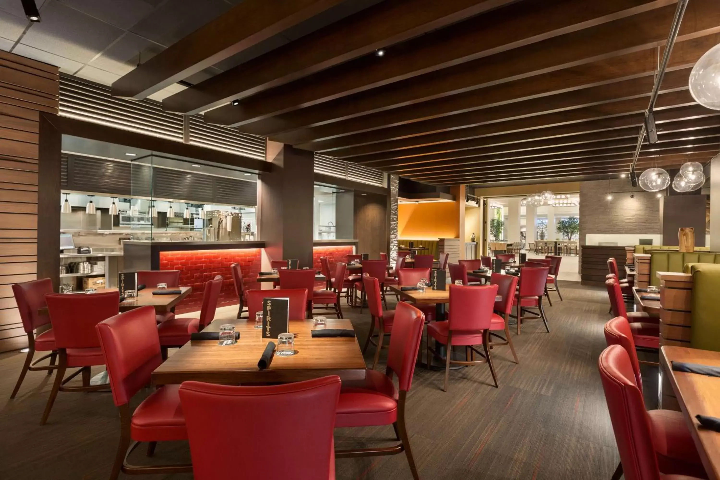 Restaurant/places to eat in Embassy Suites By Hilton Denton Convention Center Restaurant/places to eat in Embassy Suites By Hilton Denton Convention Center