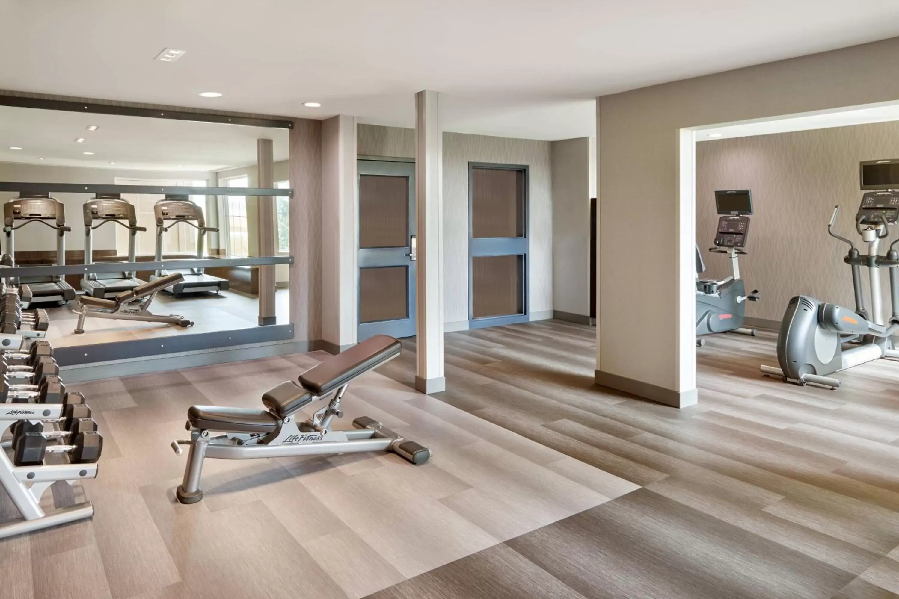 Fitness centre/facilities, Fitness Center/Facilities in Courtyard by Marriott Waterloo St. Jacobs
