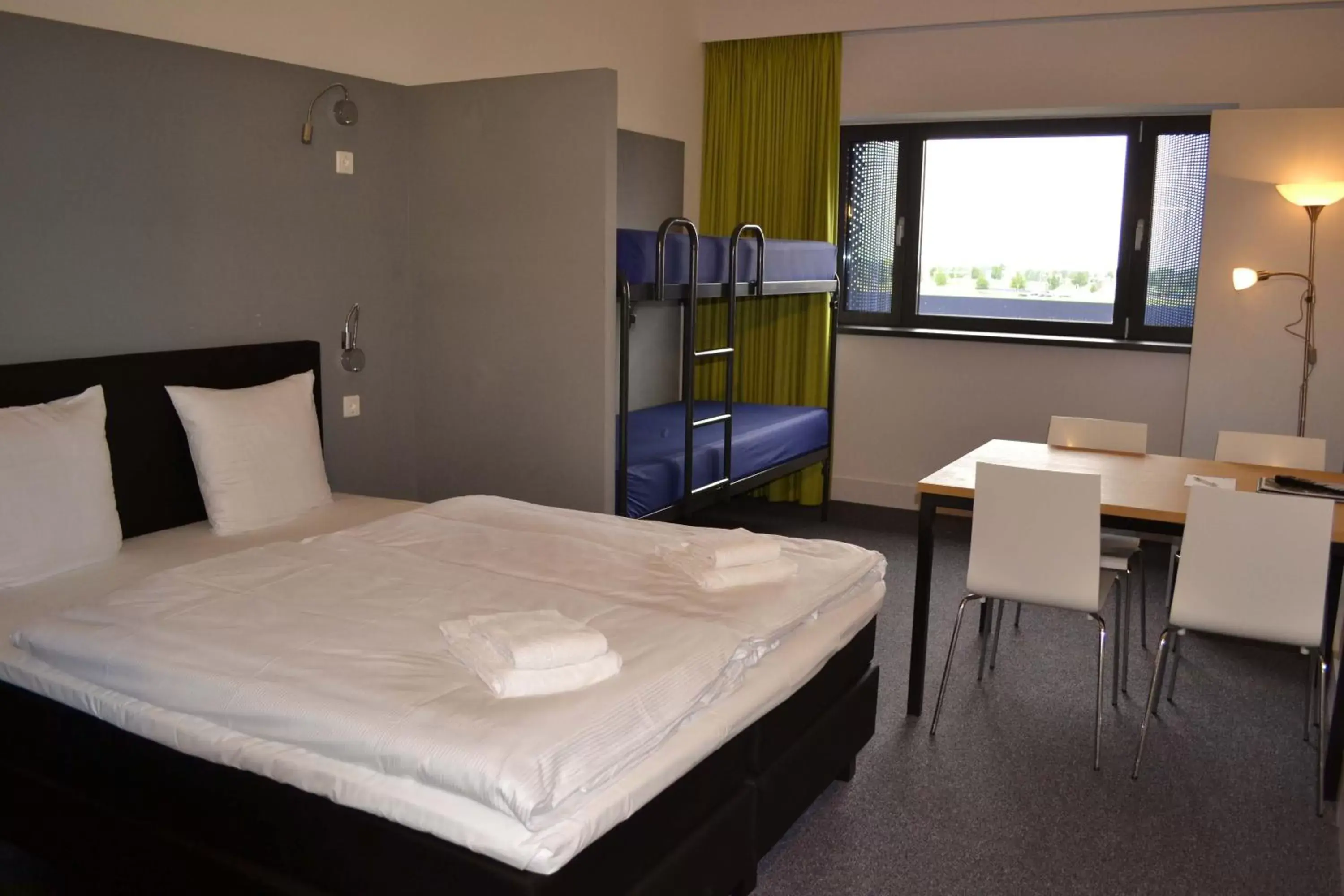 Photo of the whole room, Room Photo in Fletcher Wellness-Hotel Sittard