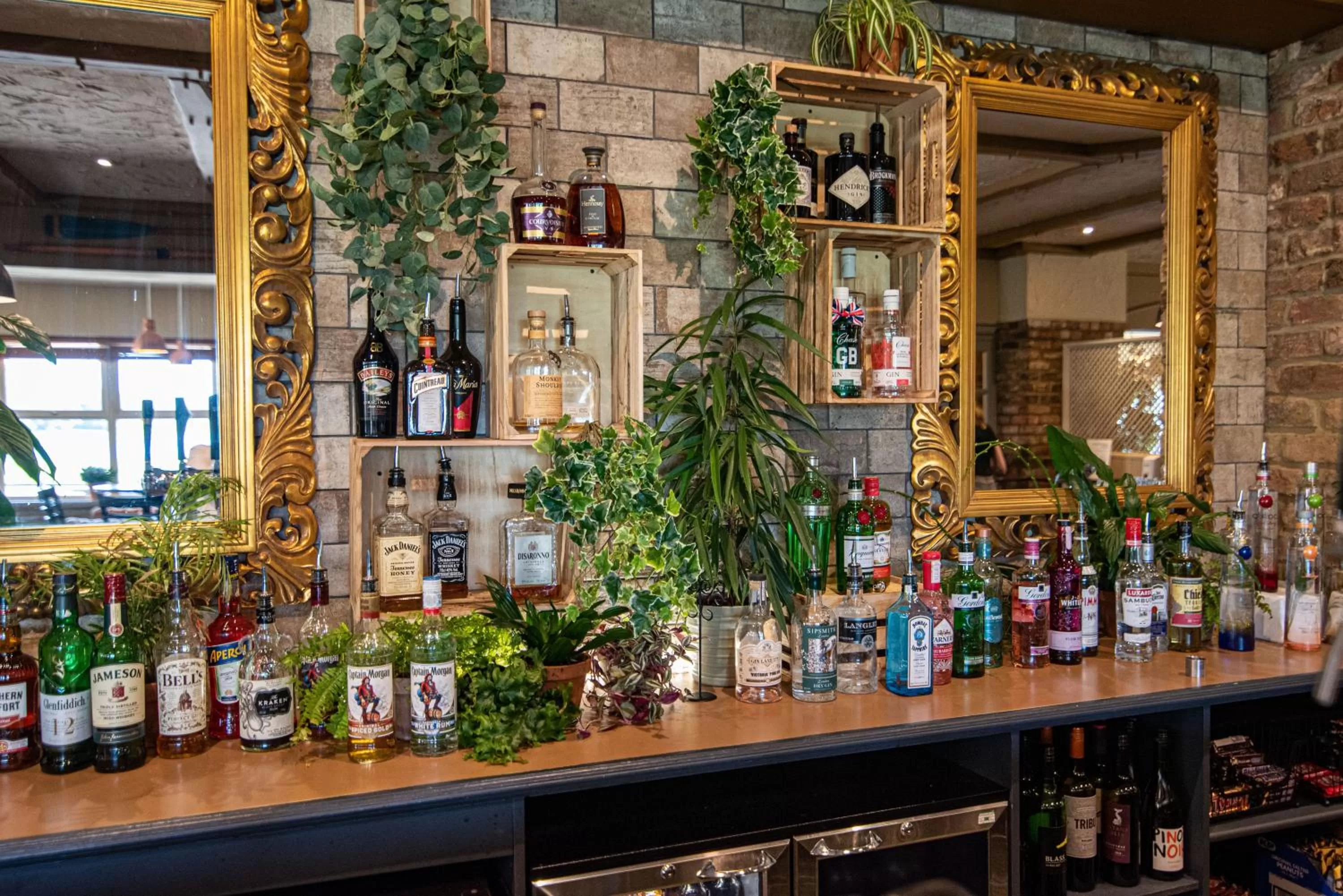 Lounge or bar in Dragonfly Hotel Bury St Edmunds