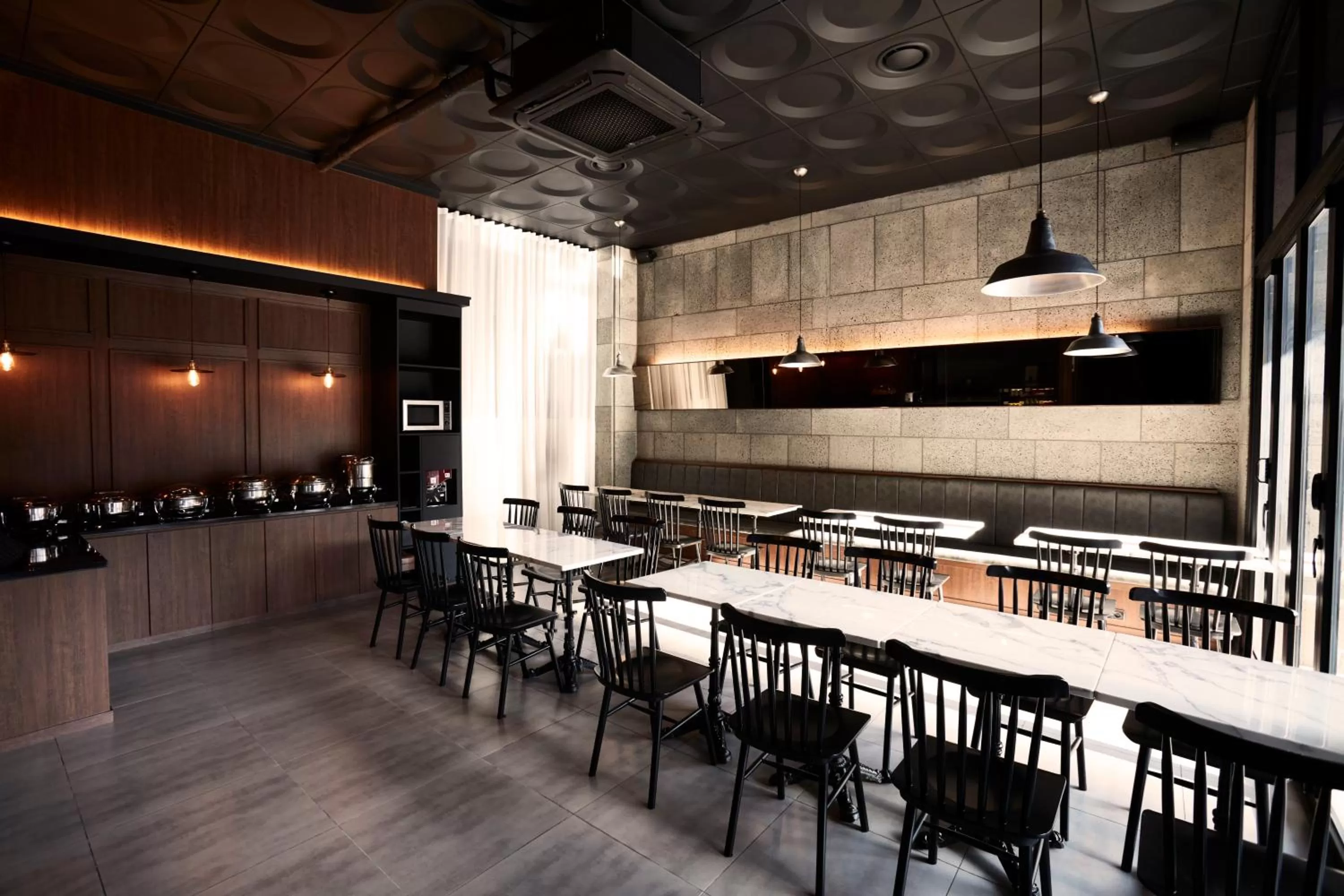 Restaurant/places to eat in Hotel Lumia Myeongdong