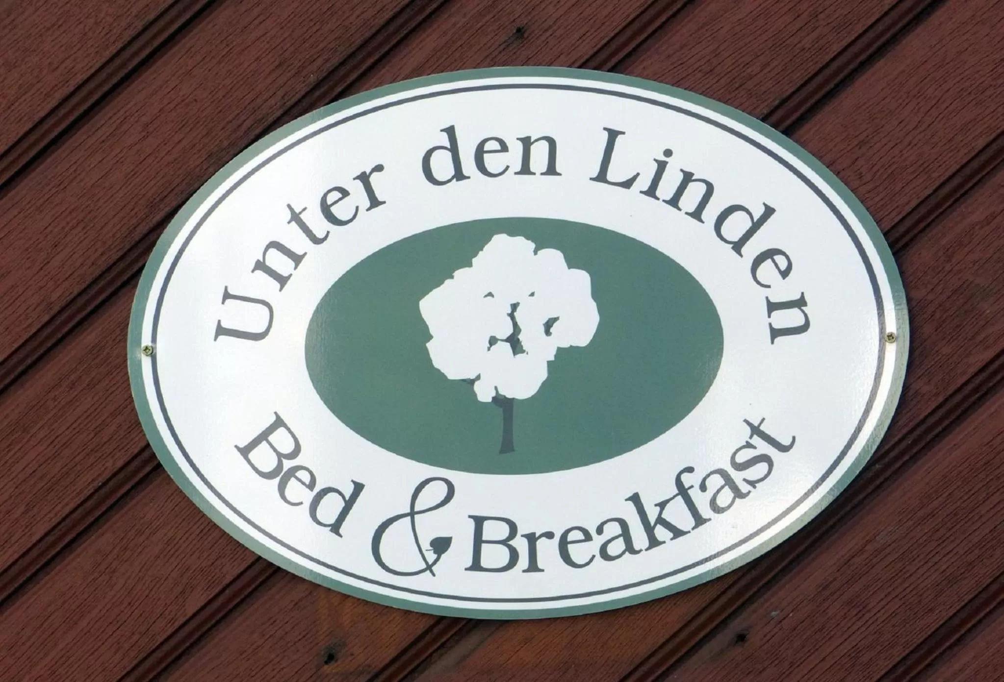 Property logo or sign, Property Logo/Sign in Bed and Breakfast unter den Linden