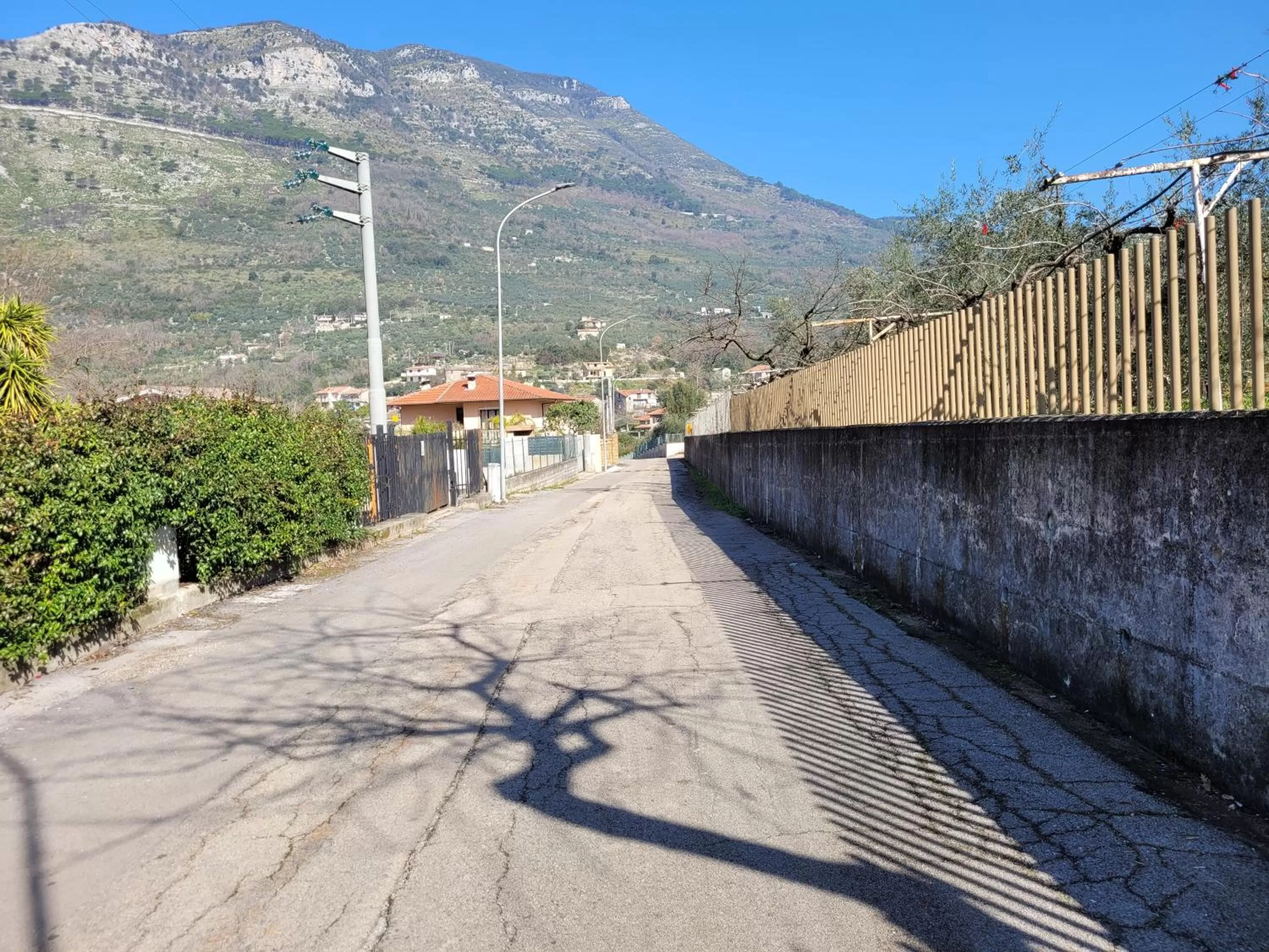 Alloggio turistico Magnifico Alessandro Valle Bernardo 04025 Lenola nei pressi di Fondi LT