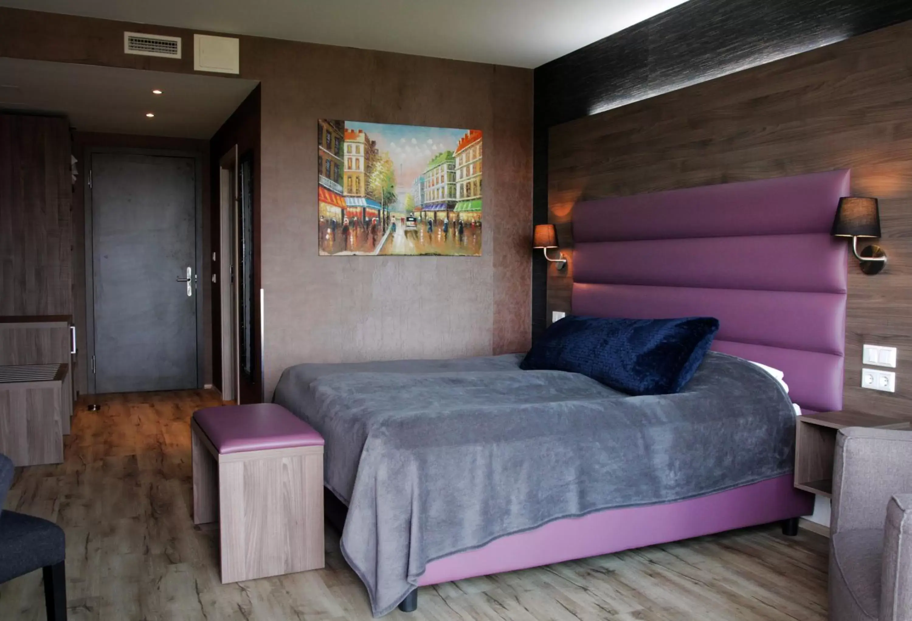 Bed in Hotel Kriunes