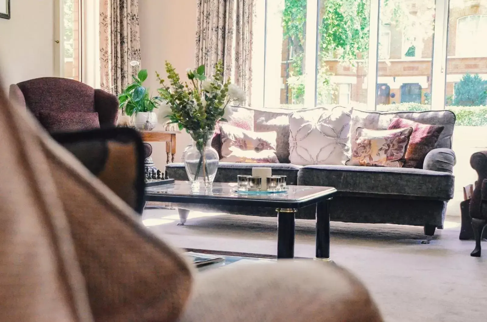 Lounge or bar in Gregory by the Warren Collection Lounge or bar in Gregory by the Warren Collection