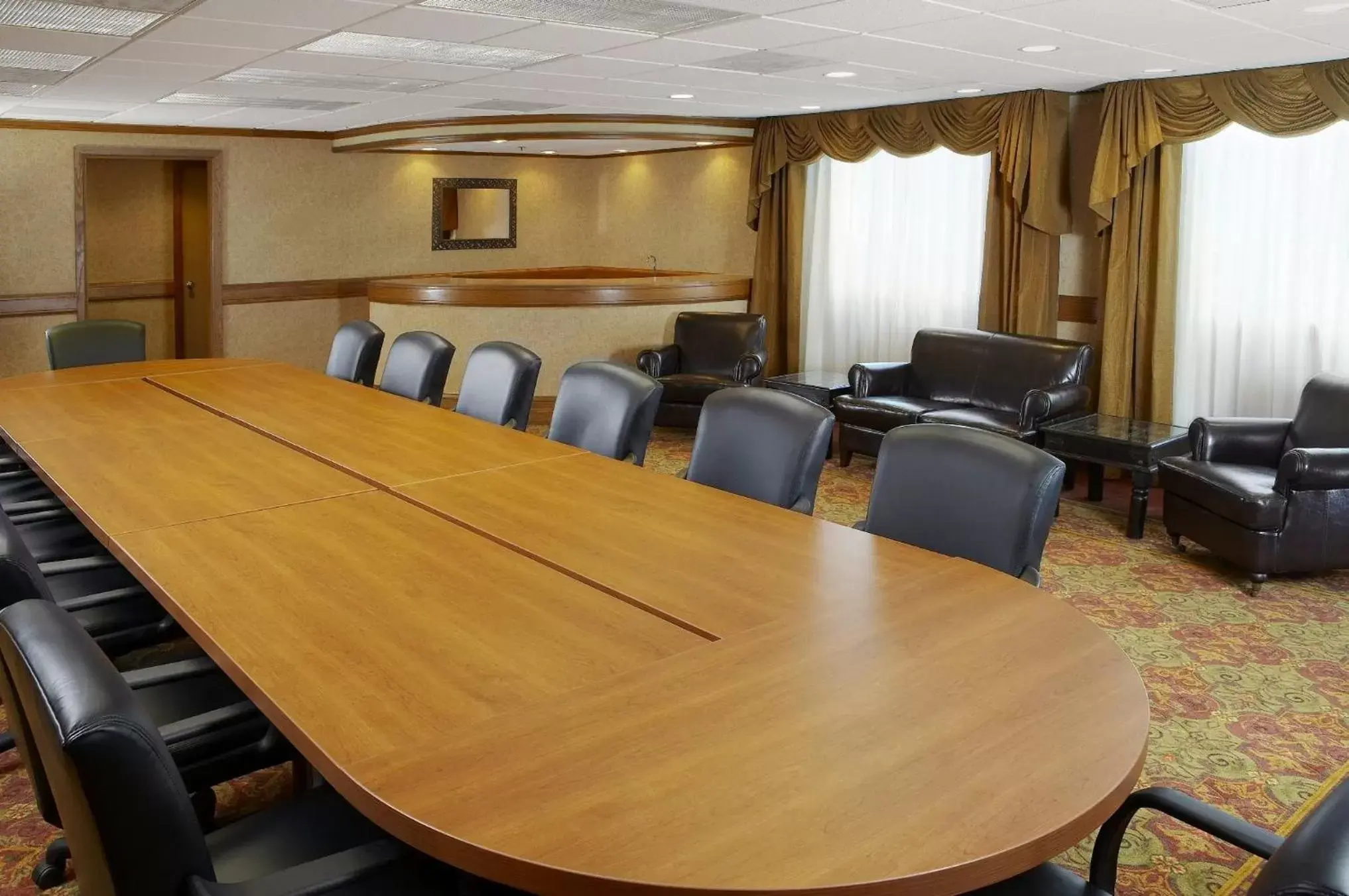 Business facilities in Best Western Plus Dubuque Hotel and Conference Center