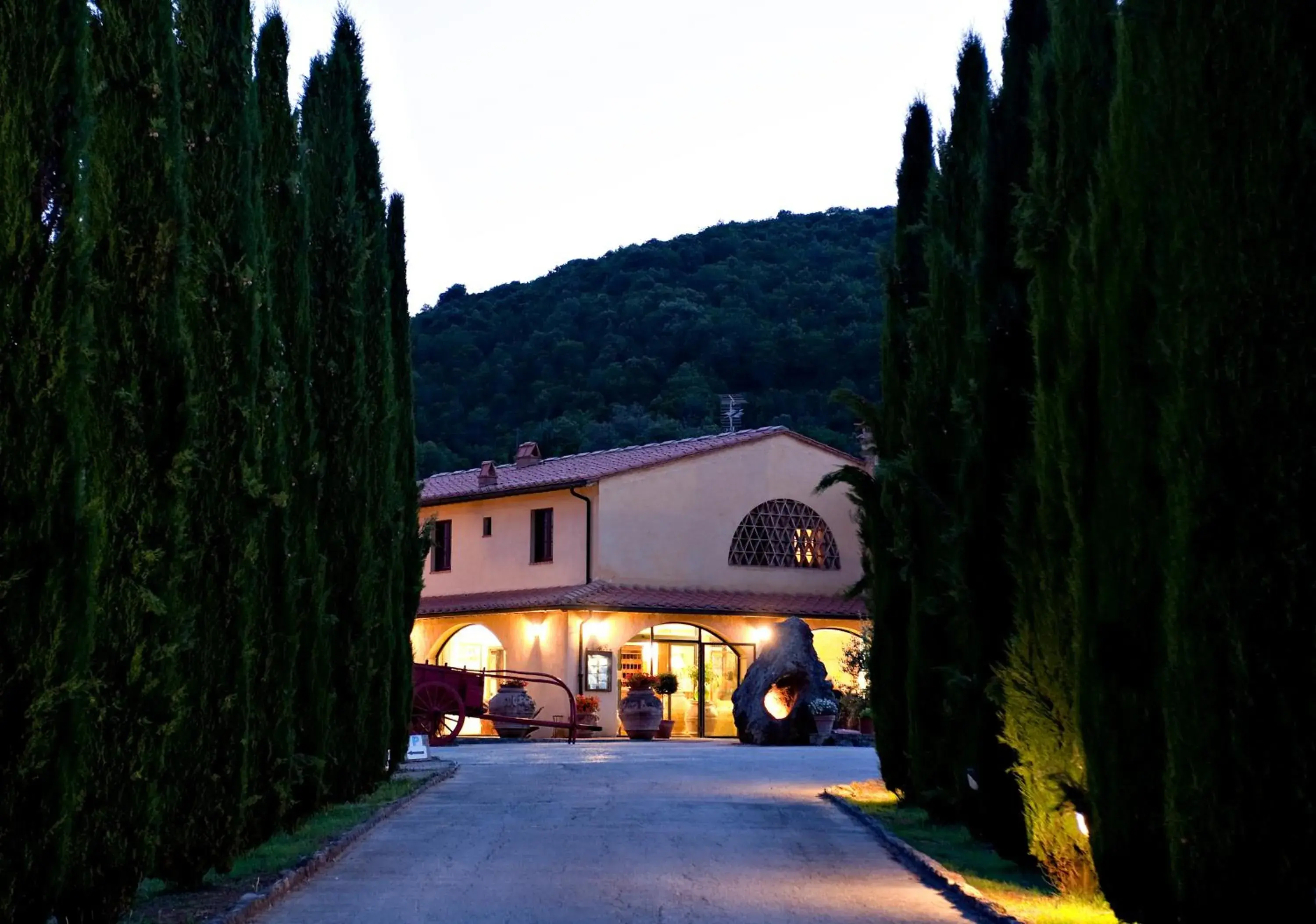 Property Building in Hotel & Restaurant Casolare Le Terre Rosse