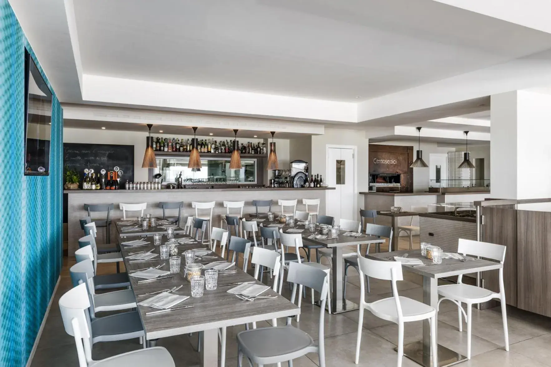 Restaurant/places to eat, Lounge/Bar in Hotel Ristorante Centosedici