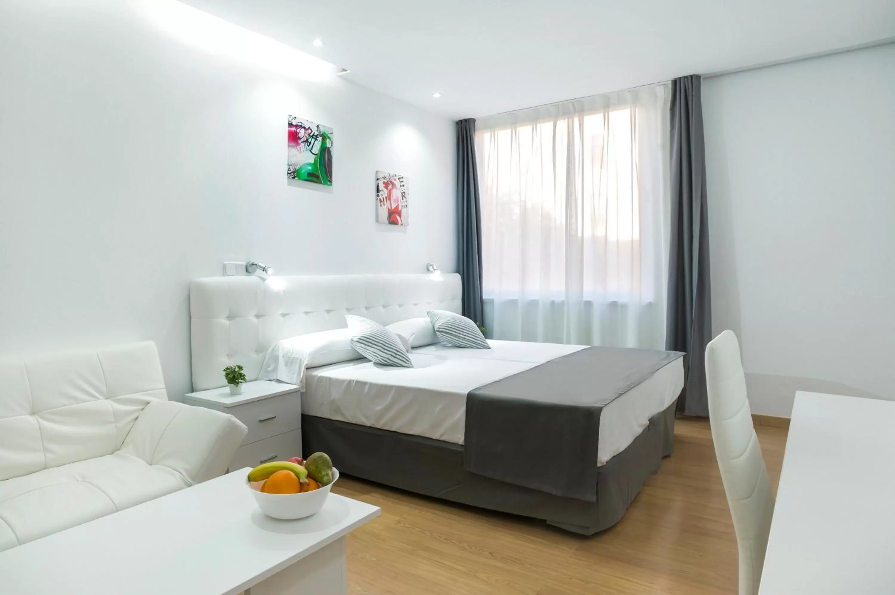 Photo of the whole room, Bed in Boutique Urban Madrid Serrano