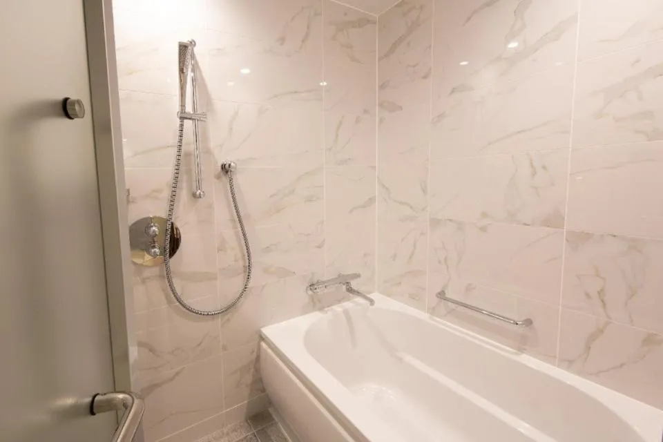 Superior Corner Twin Room with City View - Extra Bed for more than 3 Adults in SHIBUYA STREAM HOTEL formerly Shibuya Stream Excel Hotel Tokyu