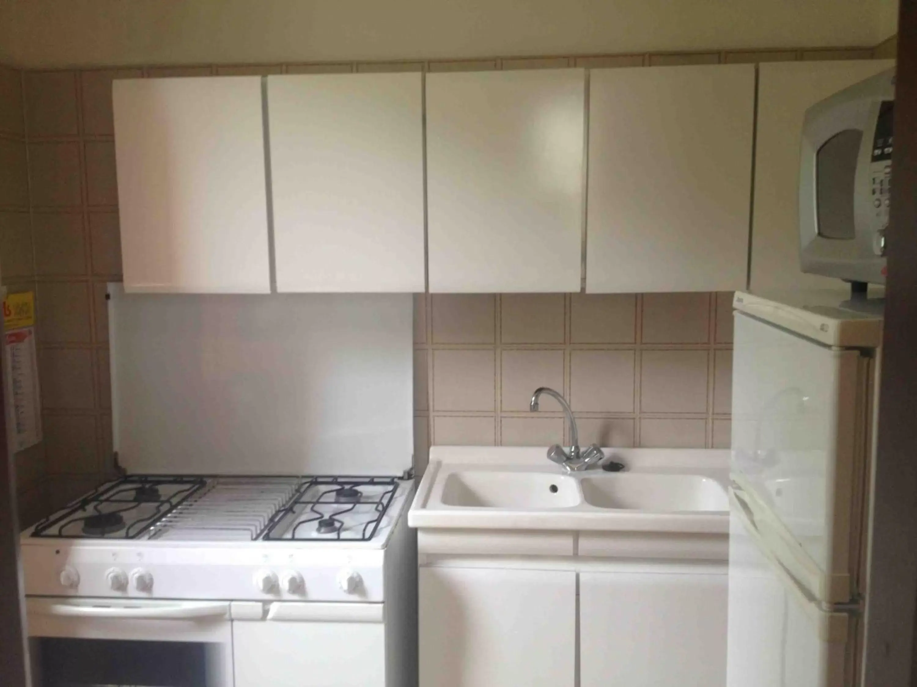 Kitchen/Kitchenette in Stanza in Villa con giardino vista mare