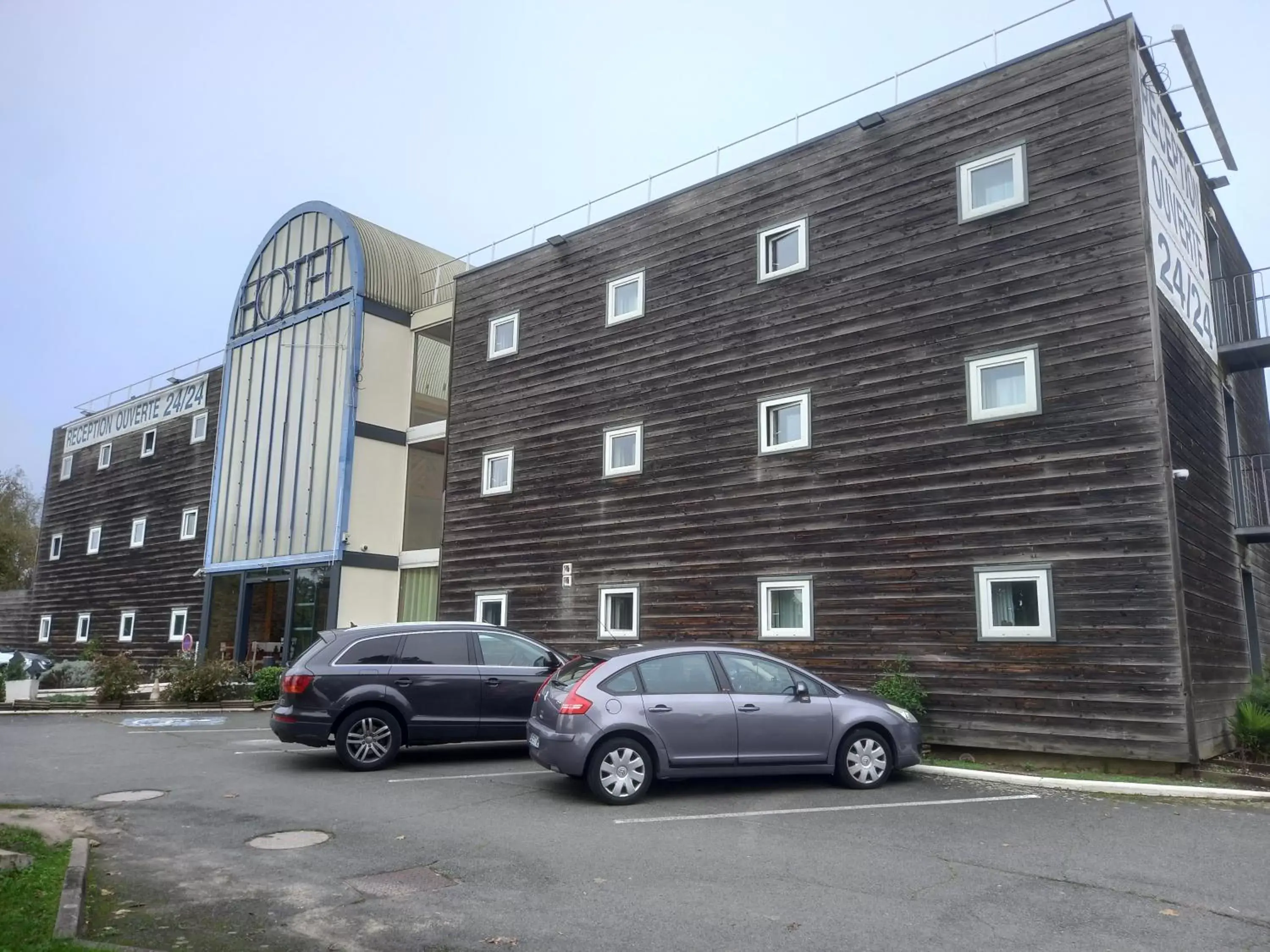 Property Building in Green Hôtels Orléans Nord-Saran