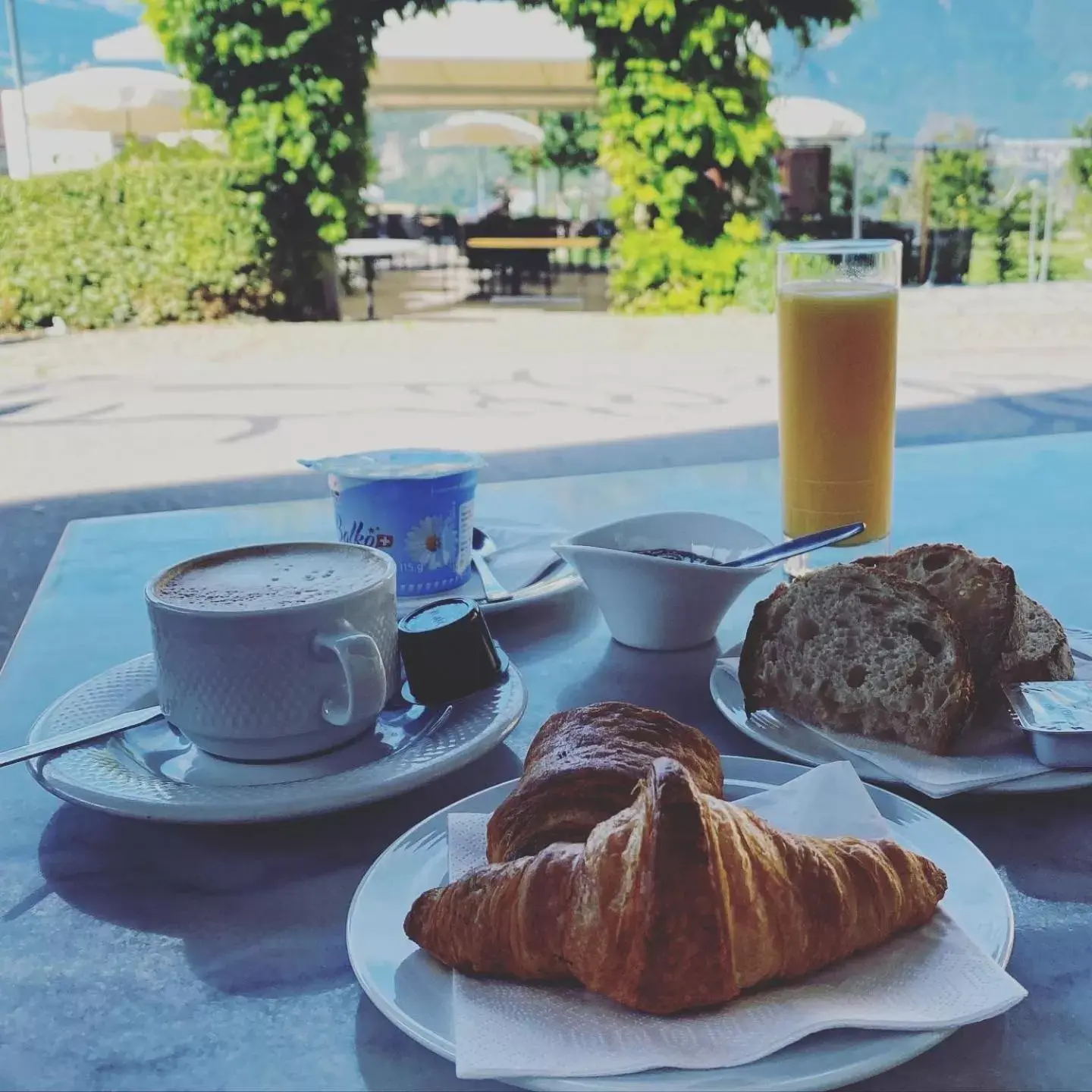 Breakfast in Hôtel de Ville d'Ollon