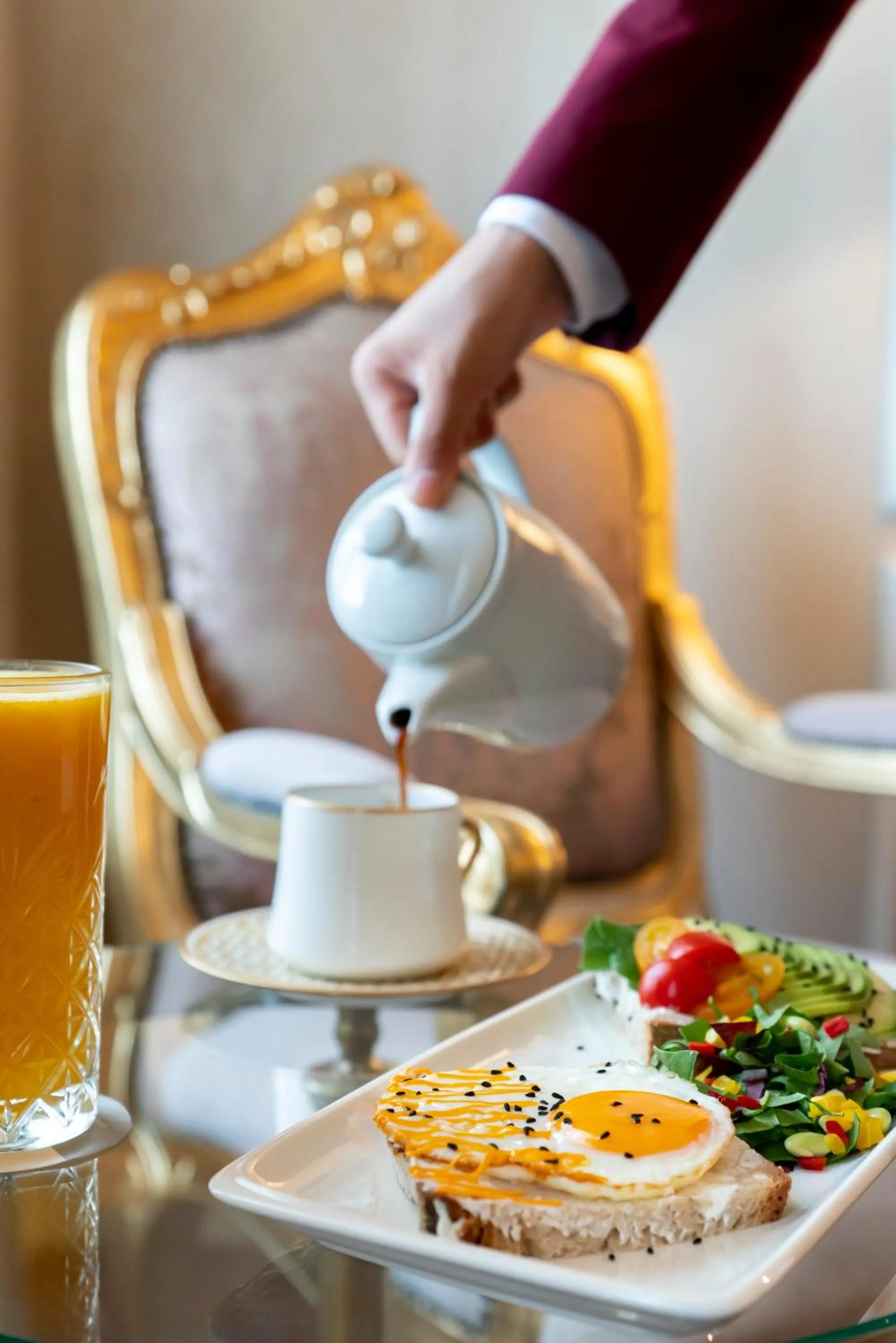 room service in Rixos Pera Istanbul