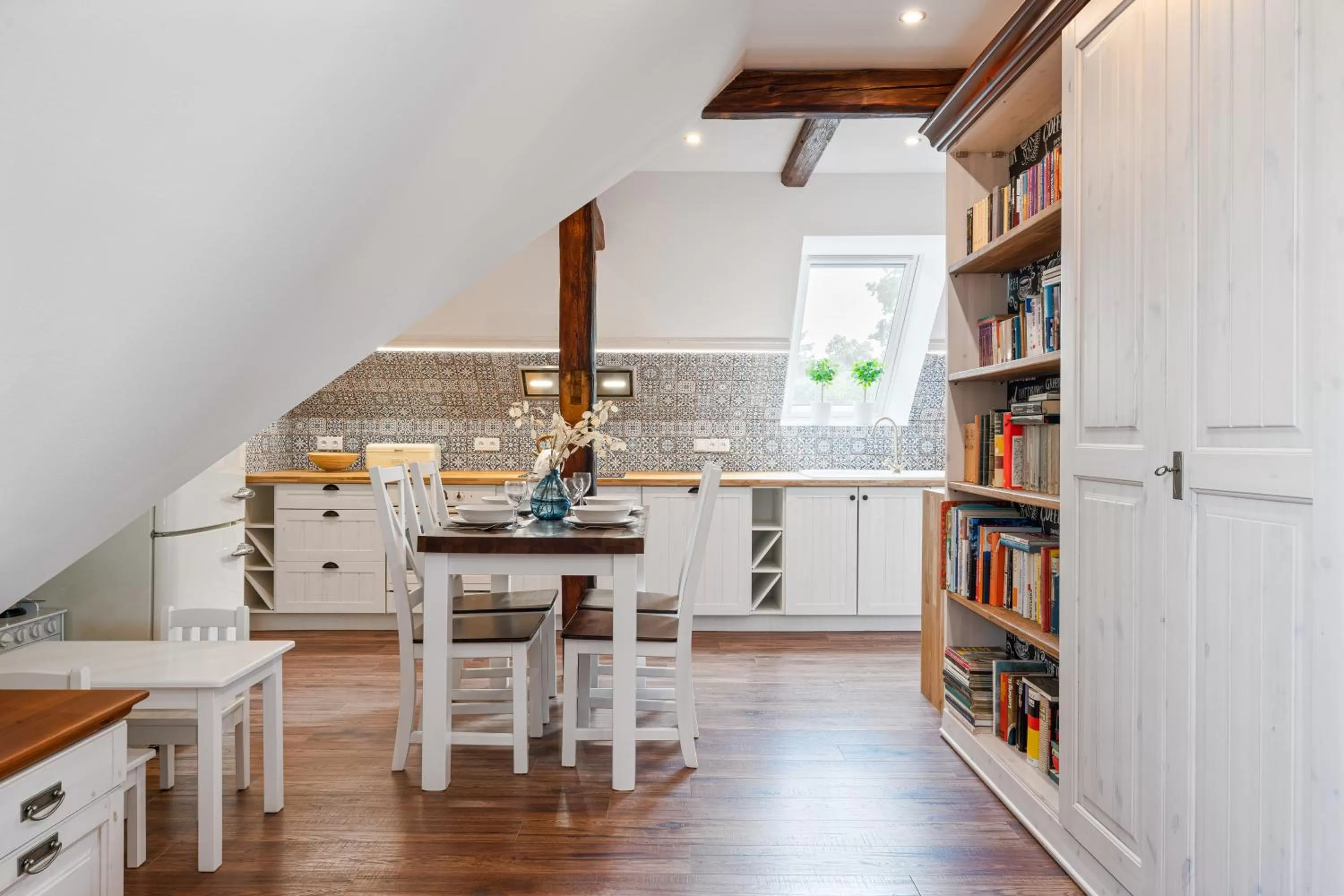 Dining Area in Villa Libosad