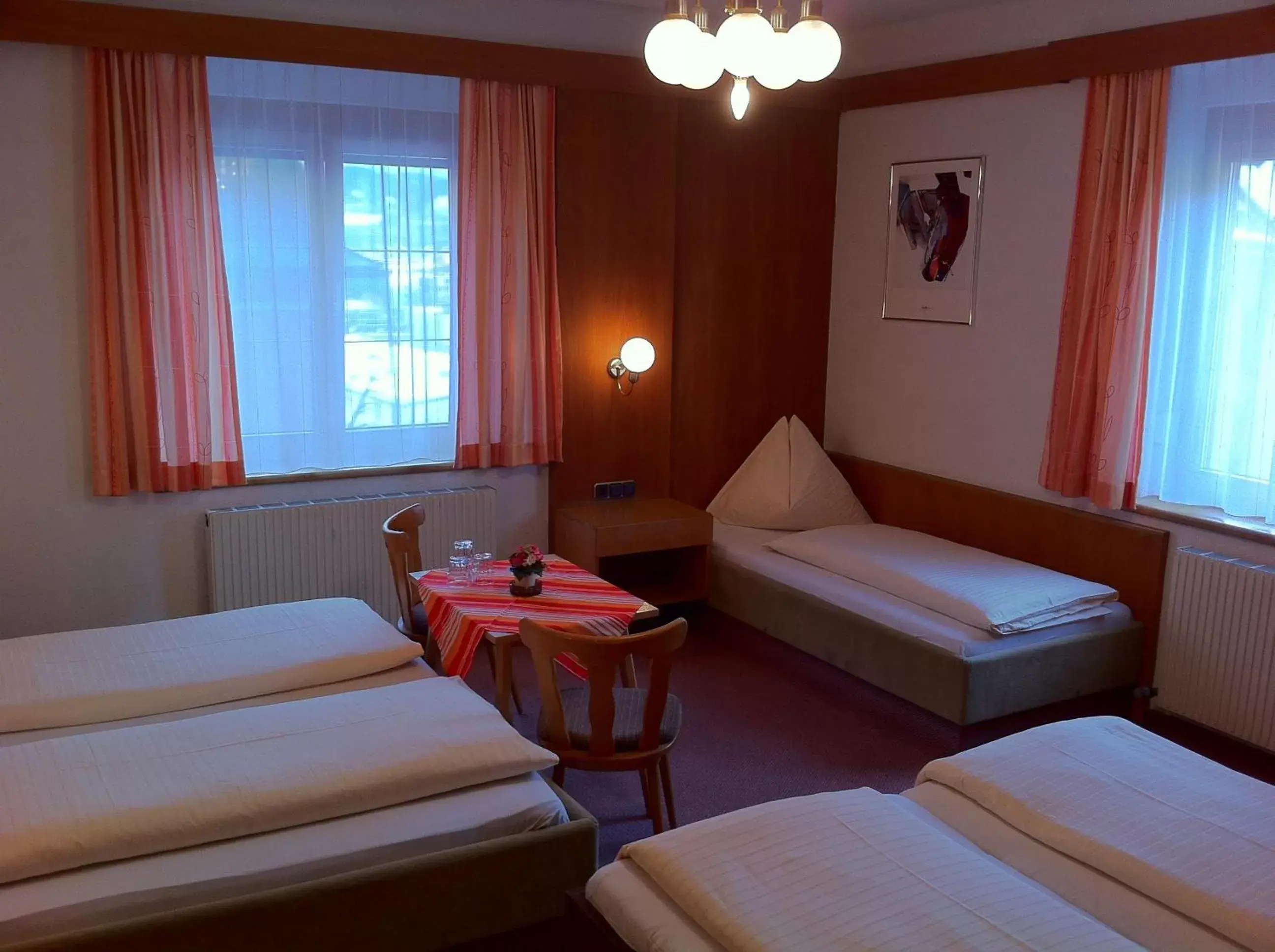 Bed in Hotel Tautermann