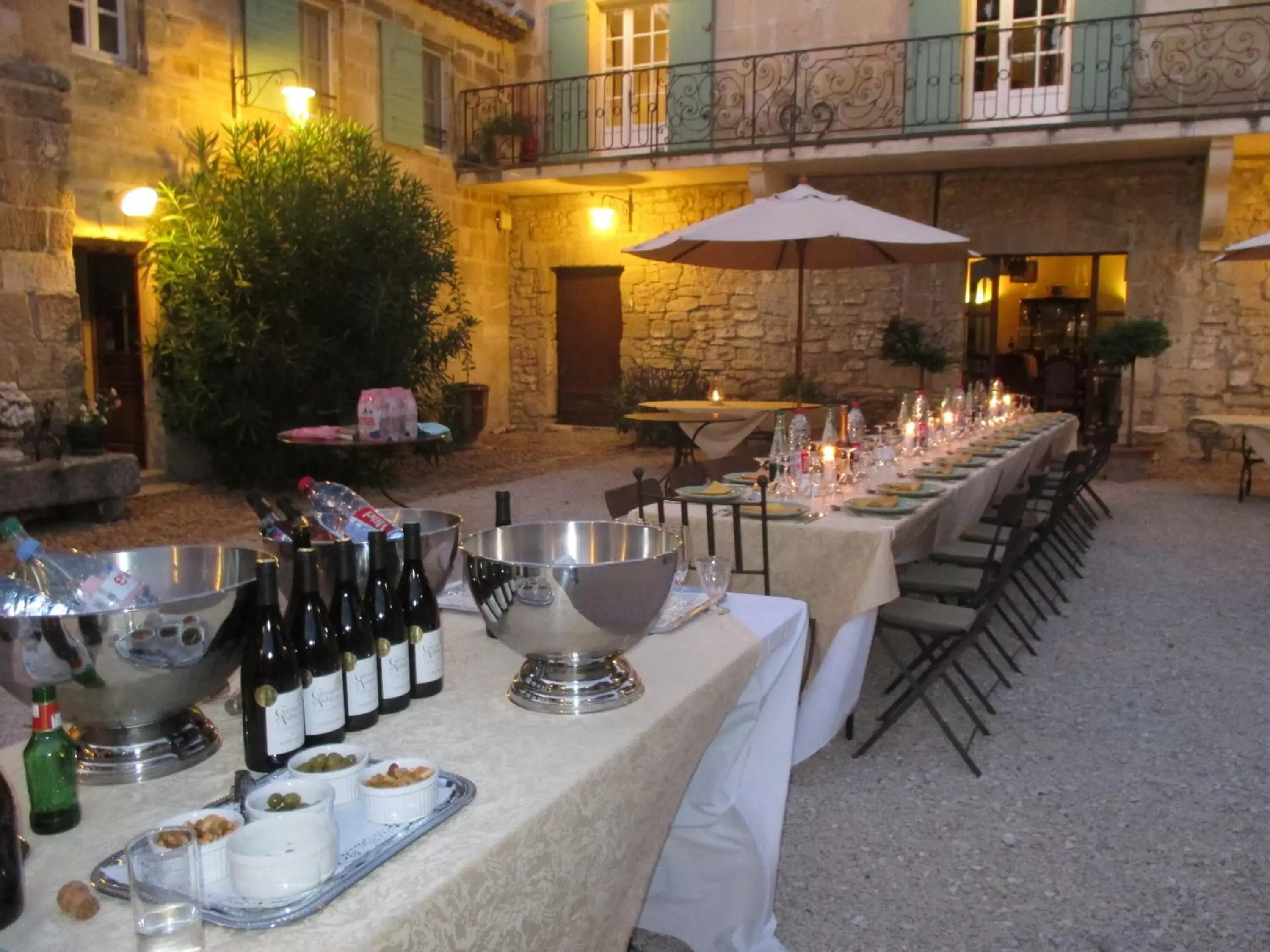 Balcony/Terrace, Restaurant/Places to Eat in Mas des Comtes de Provence