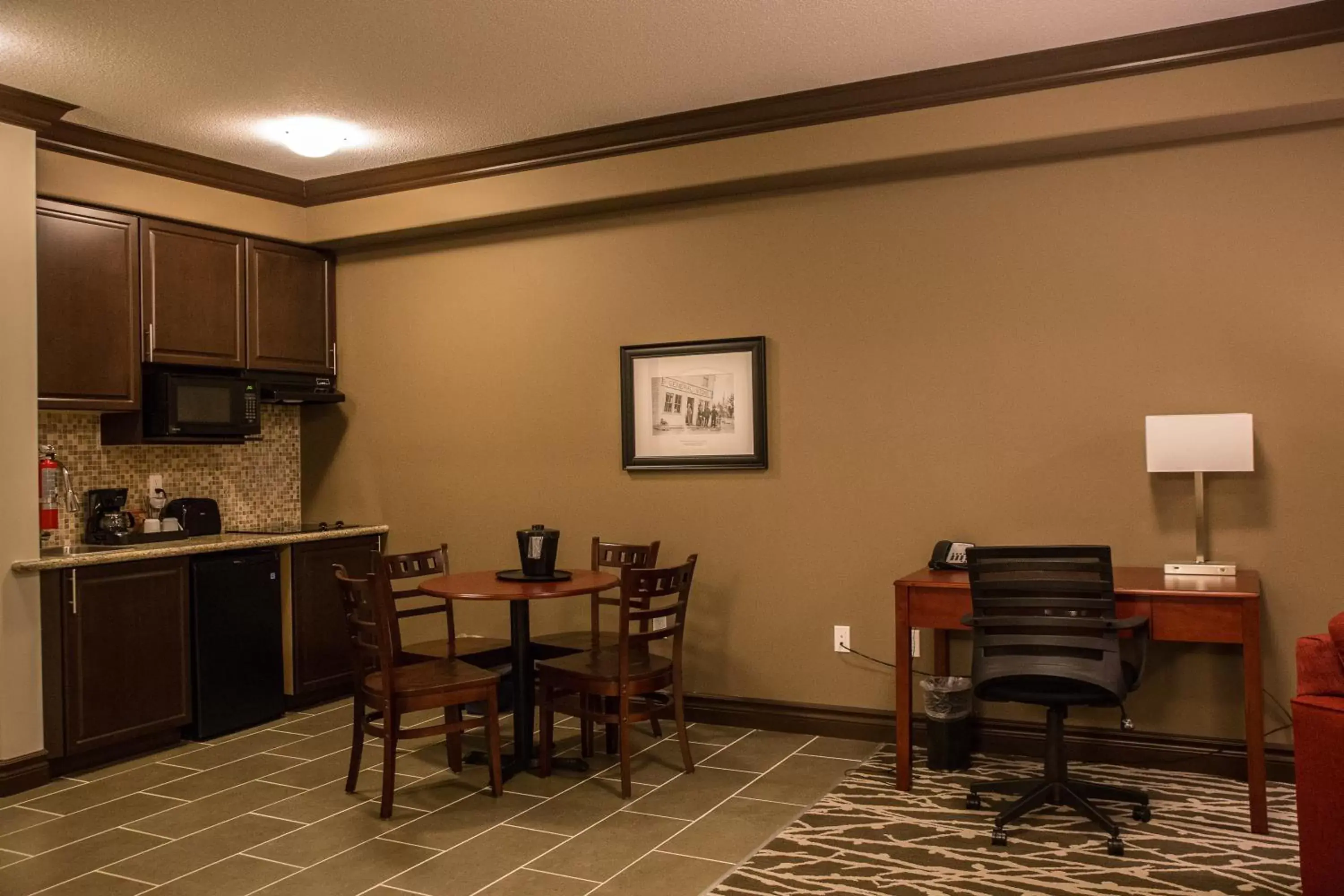 Dining Area in Chateau Nova Peace River